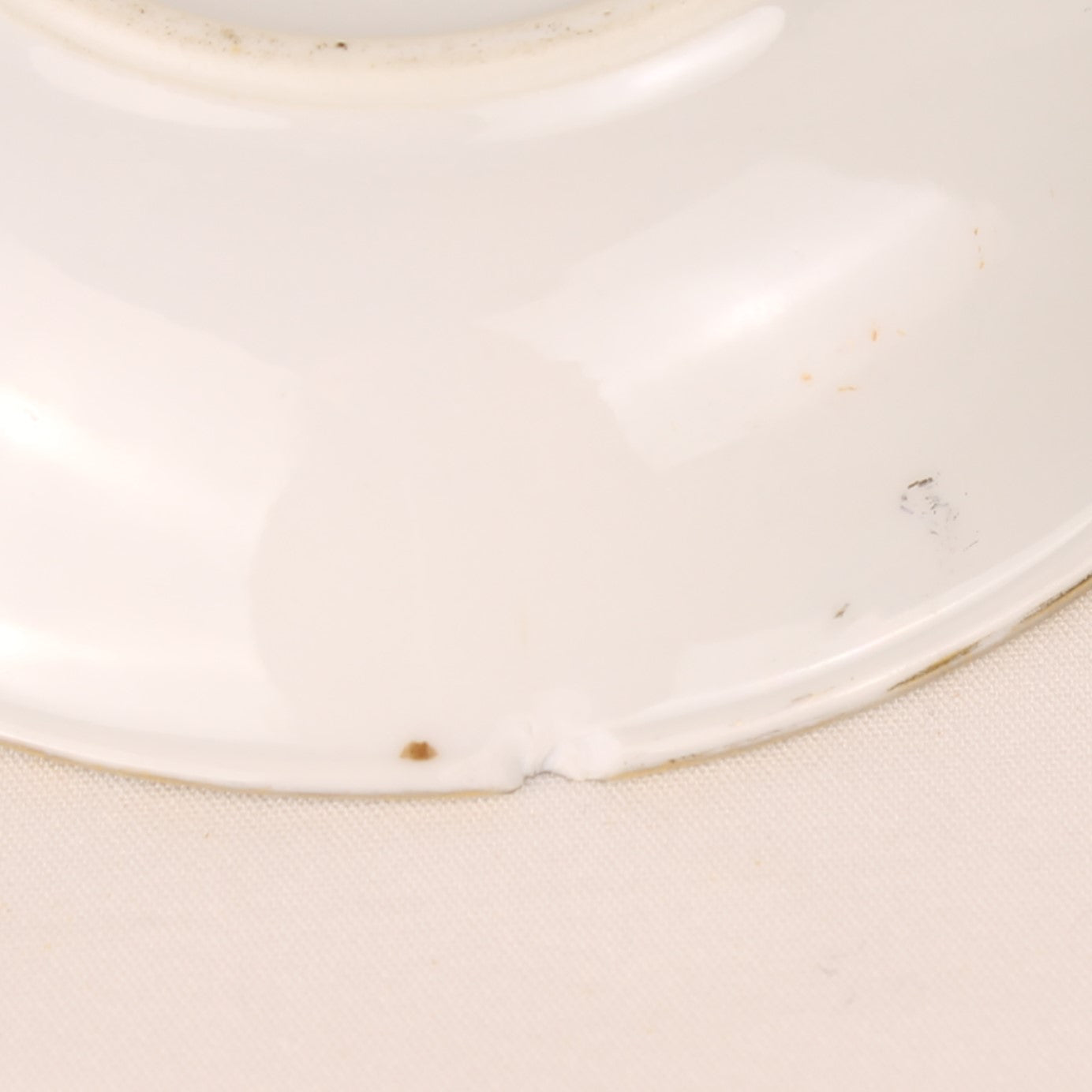 Antique Chinese Famille Rose Plate with Qianlong Seal Mark | ca. 1900