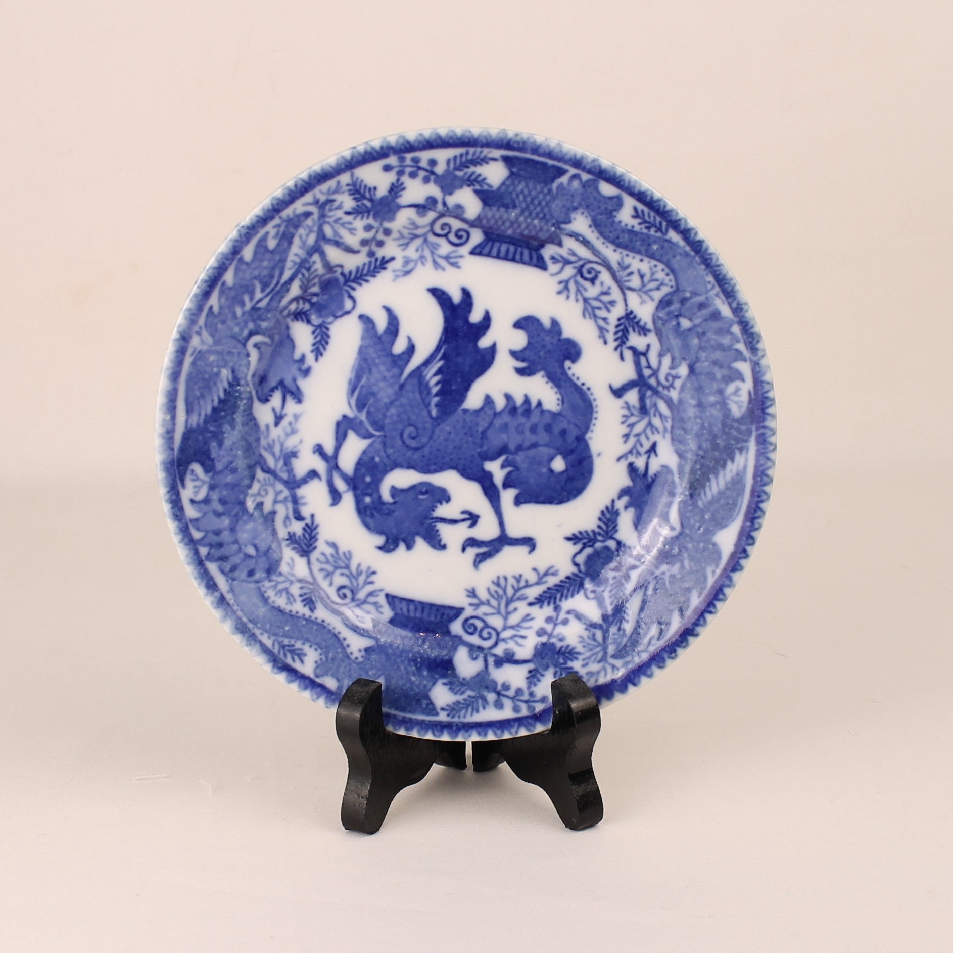 Vintage Japanese Blue and White Plate with Dragon Motif – 15.5 cm