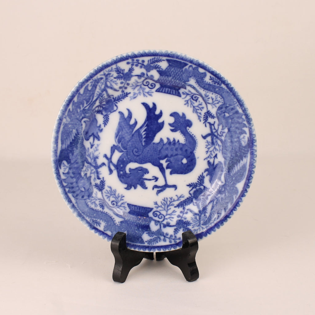 Japans Blauw-Wit Bord met Draakmotief – 15,5 cm