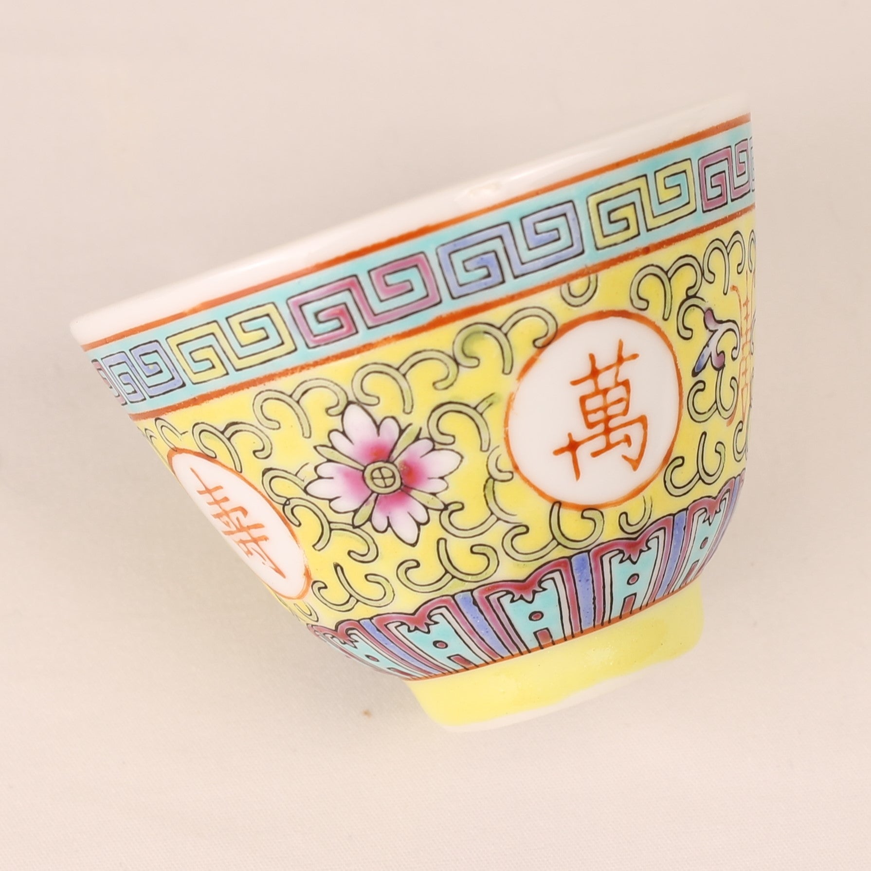 Chinese Jingdezhen Porselein Kommetjes – Set van 2 – Reliëf Decor