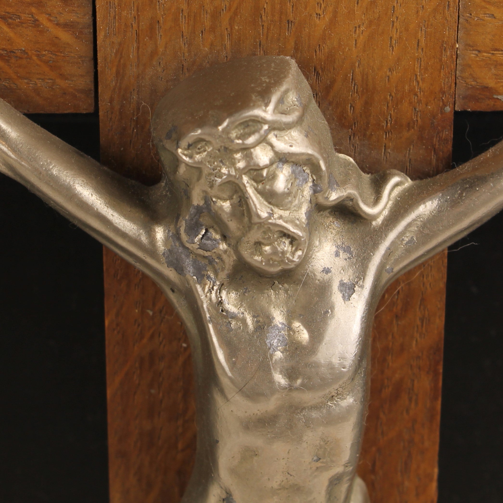 Grote Houten Wandcrucifix met Metalen Corpus - ca. 1950