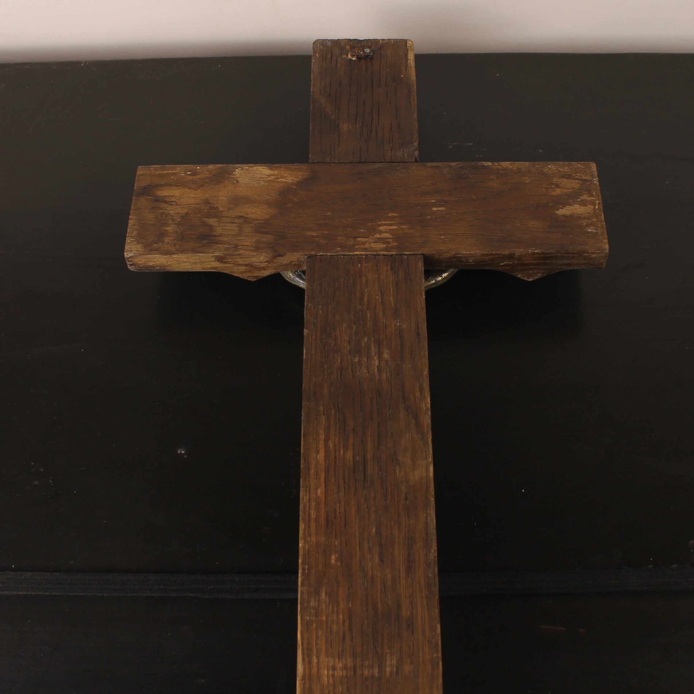 Houten Wandkruis met Messing Corpus – ca. 1900 – 40 cm