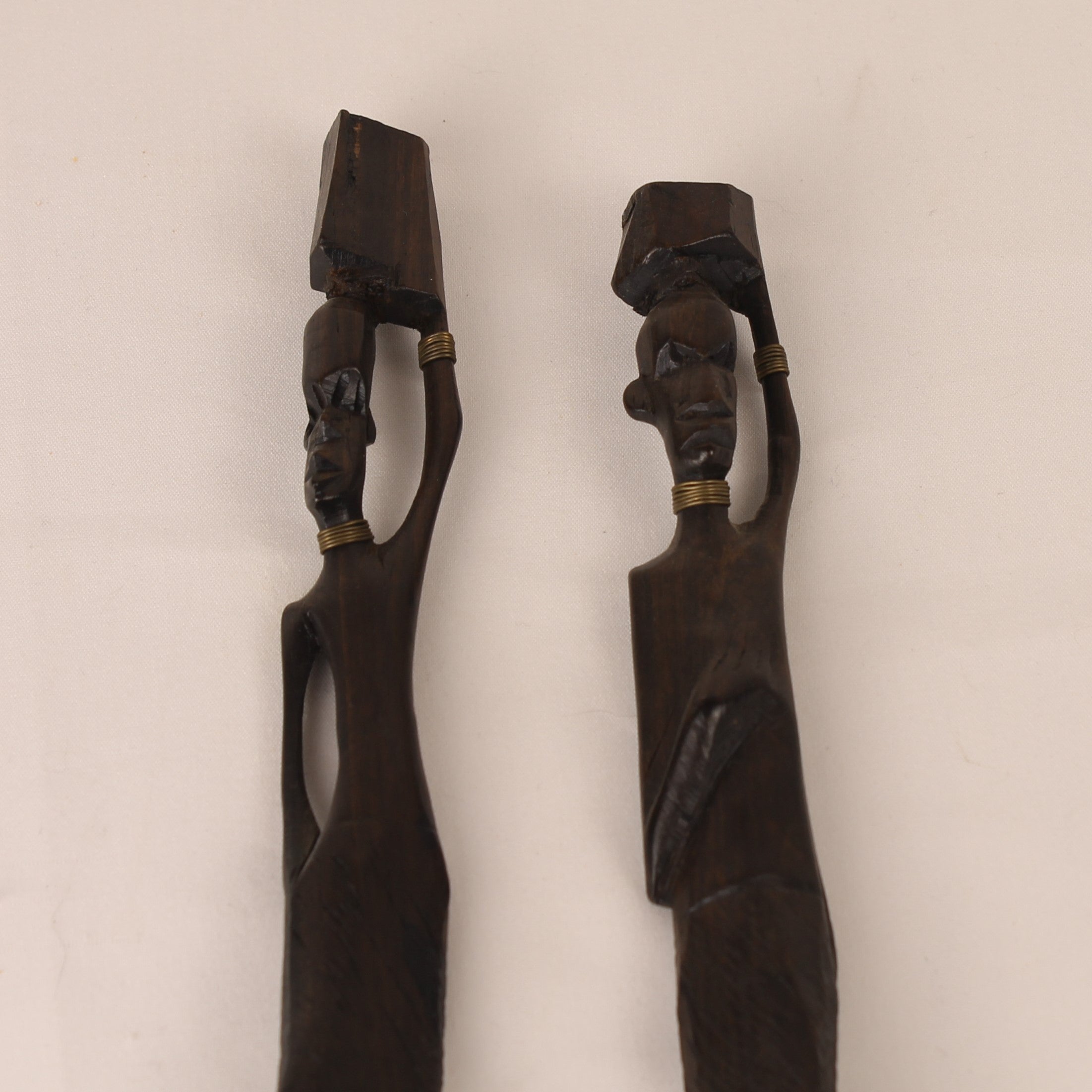 Afrikaanse Houten Beeldjes – Set van 2 – 22 cm