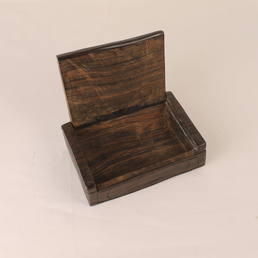Handgesneden Houten Sierdoos – Bloemreliëf – 12 cm