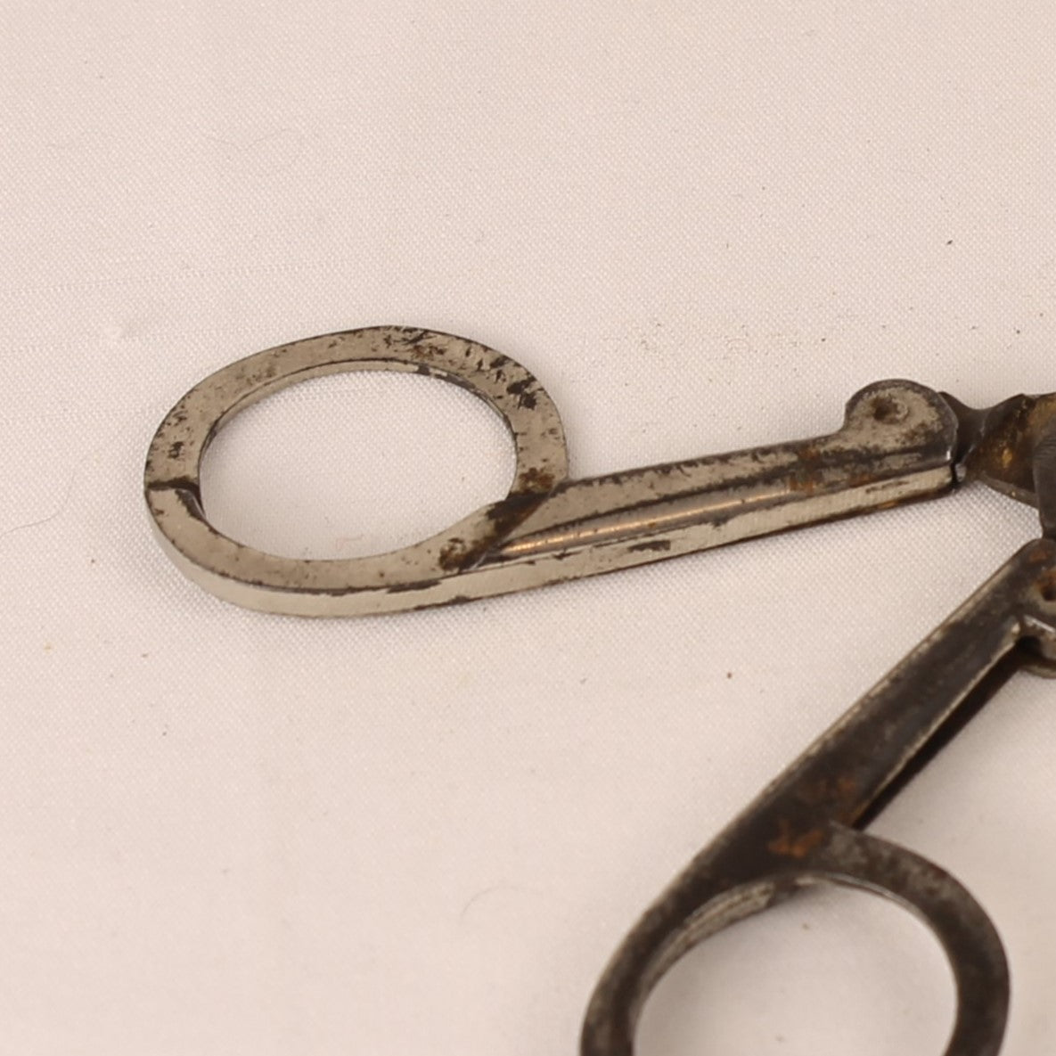 Inklapbare Stalen Zakschaar – ca. 1930–1950 – 9,2 cm