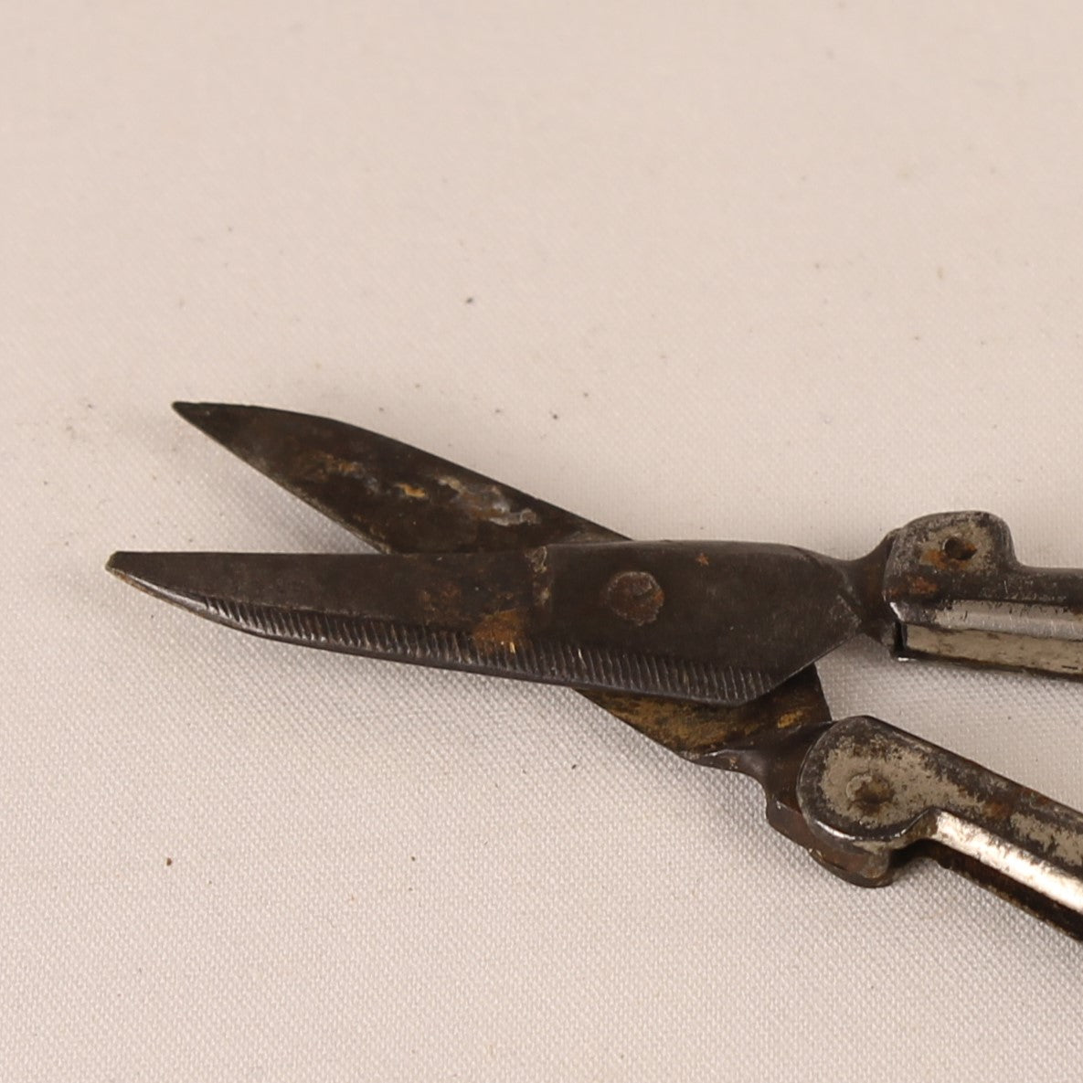 Inklapbare Stalen Zakschaar – ca. 1930–1950 – 9,2 cm
