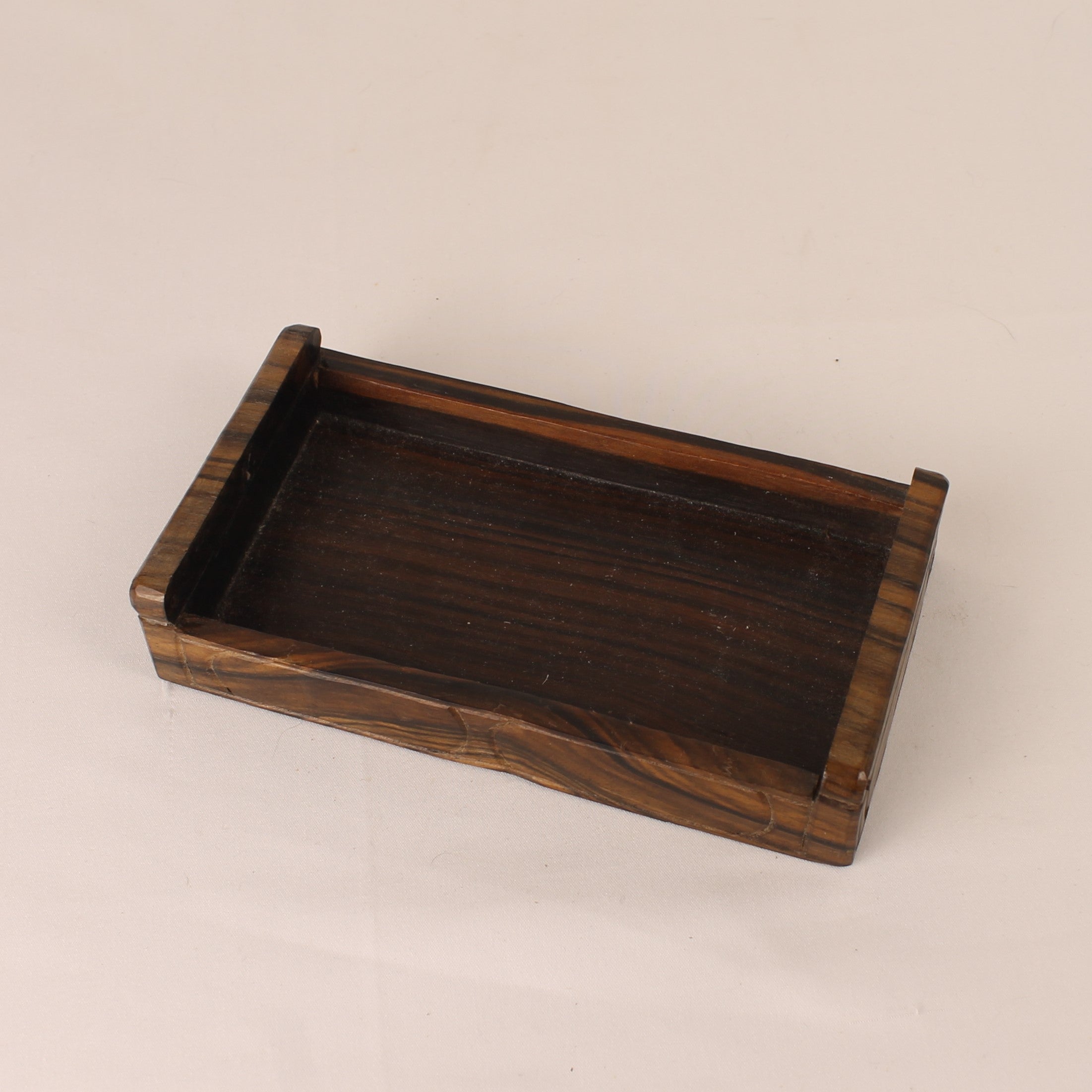 Handgesneden Houten Bak Met Deksel – Indonesisch Florale Carving