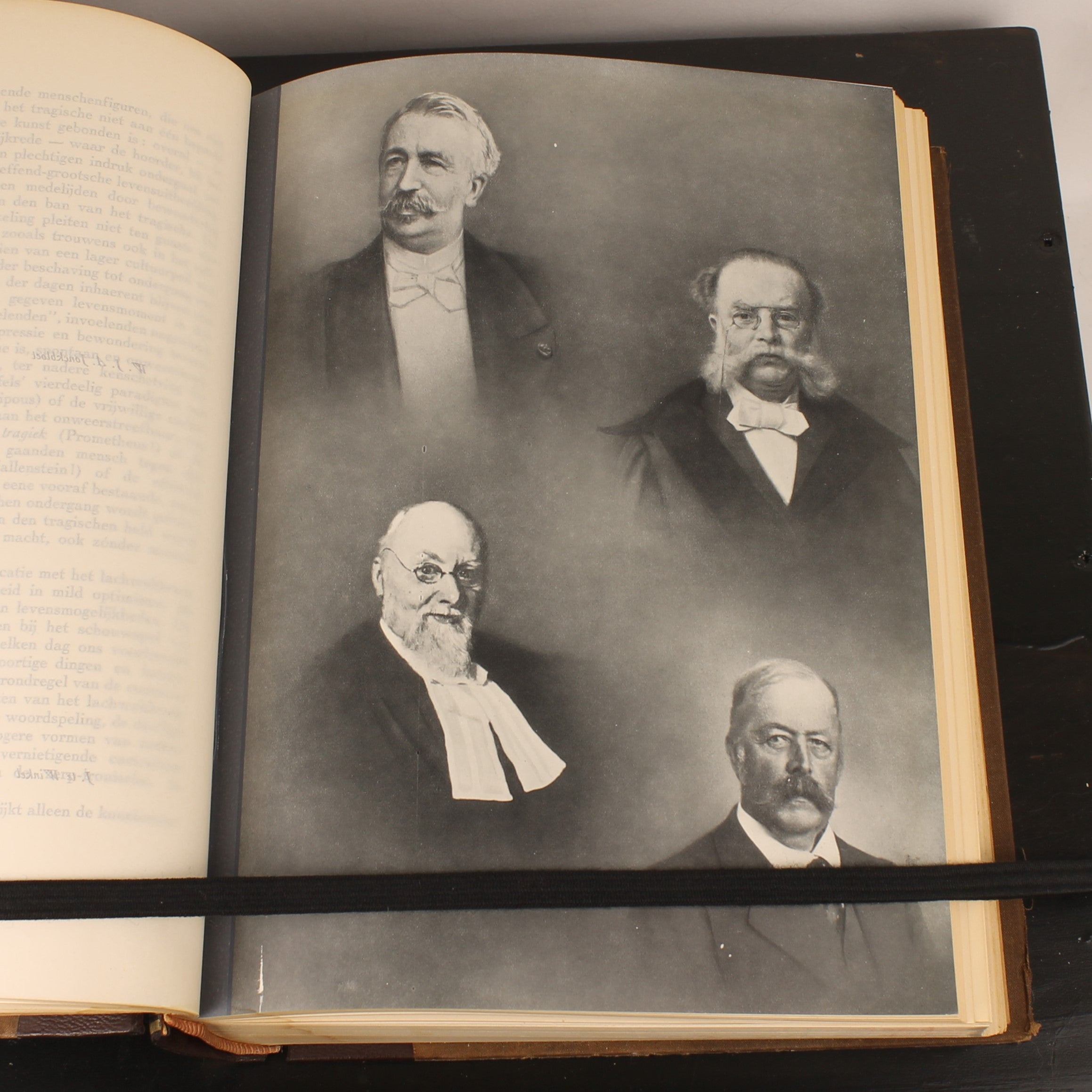 Geschiedenis van de Letterkunde der Nederlanden - Volledige set van 3 (ca. 1930)