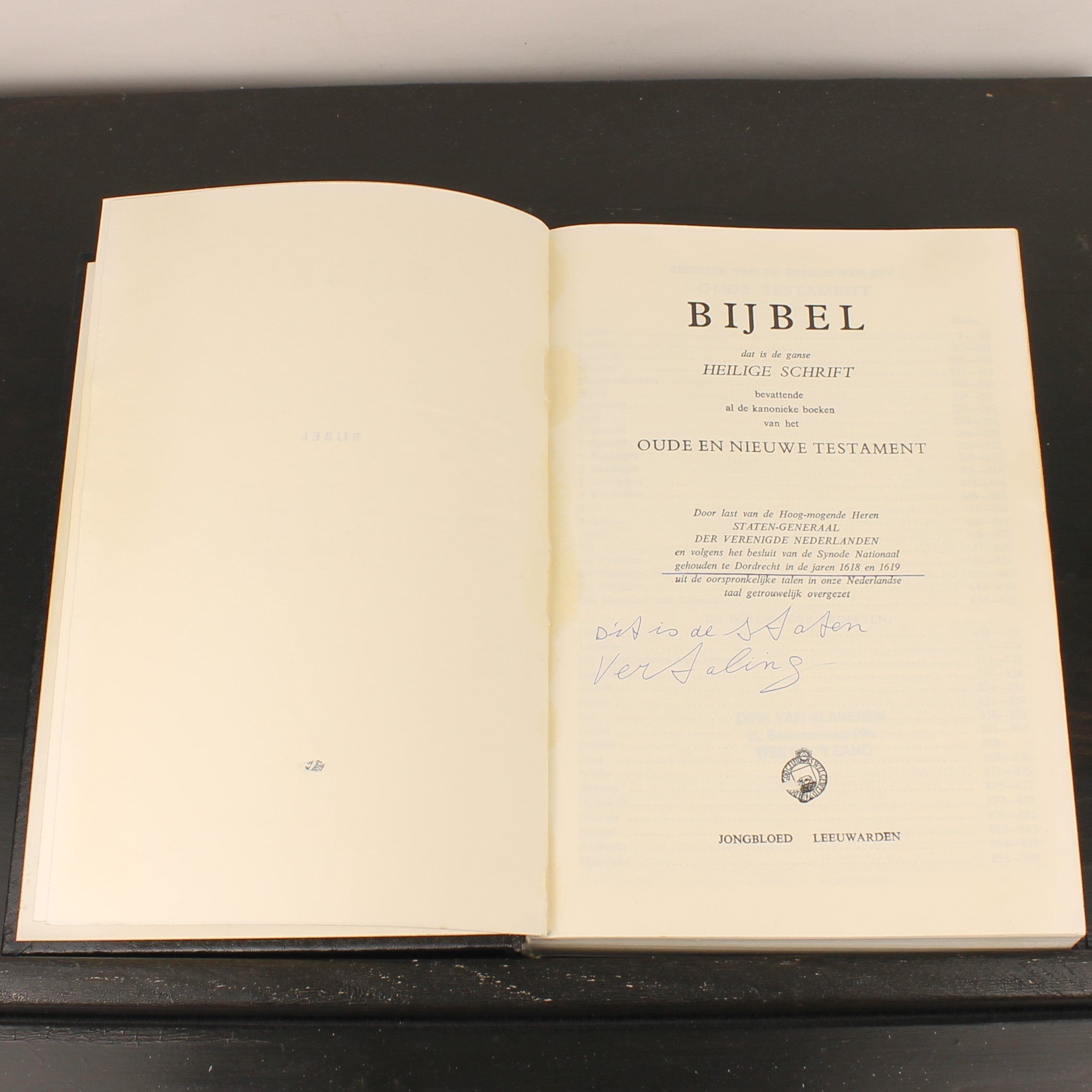 Statenbijbel – Jongbloed Leeuwarden – Black Leather with Gold Imprint – 25cm
