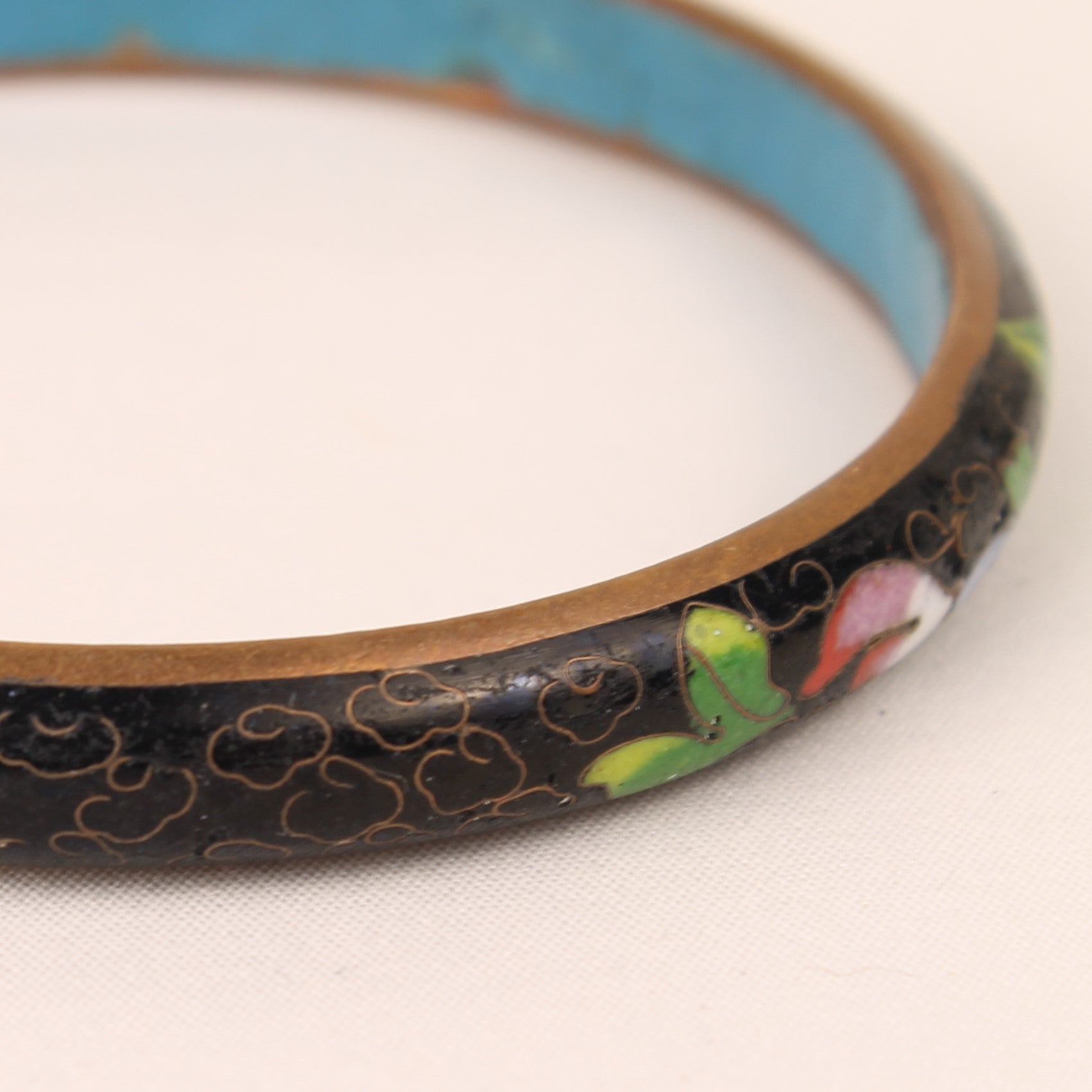 Chinese Cloisonné Armband – Zwart Emaille met Bloemen