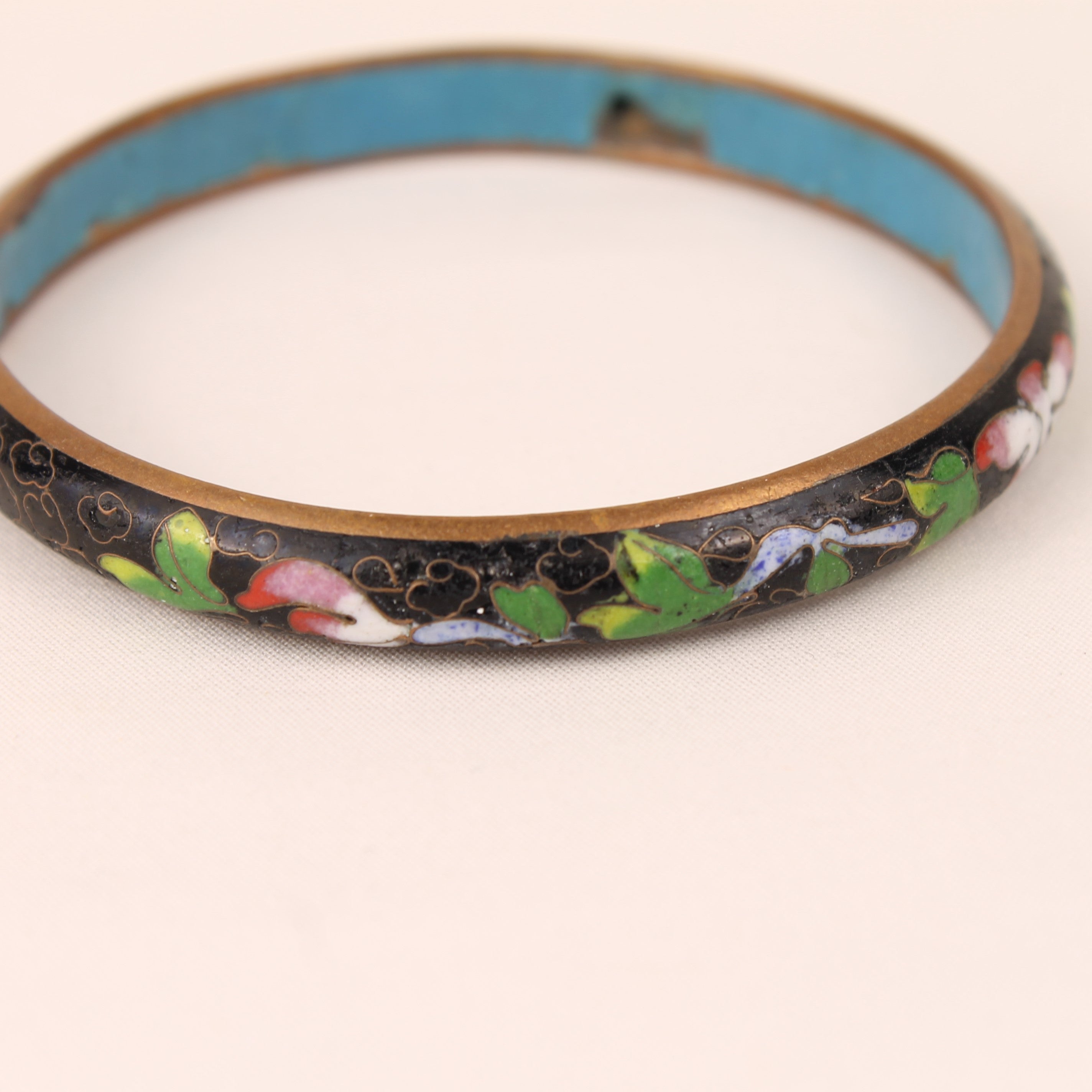 Chinese Cloisonné Armband – Zwart Emaille met Bloemen