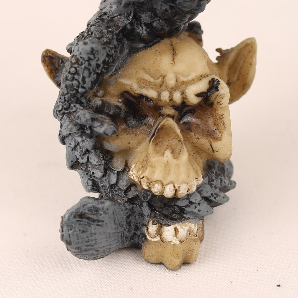 Fantasy Draak op Schedel – 8 cm – Gothic Decor Miniatuur
