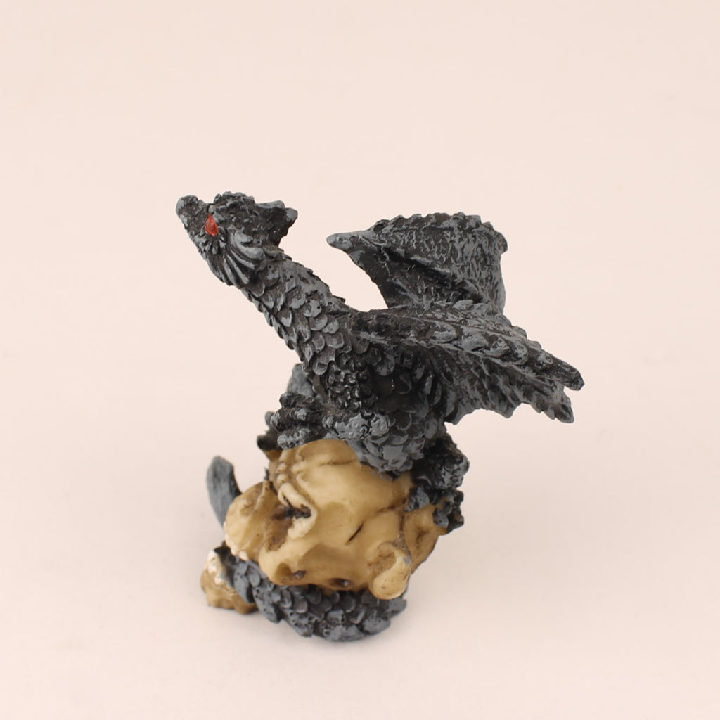Fantasy Draak op Schedel – 8 cm – Gothic Decor Miniatuur