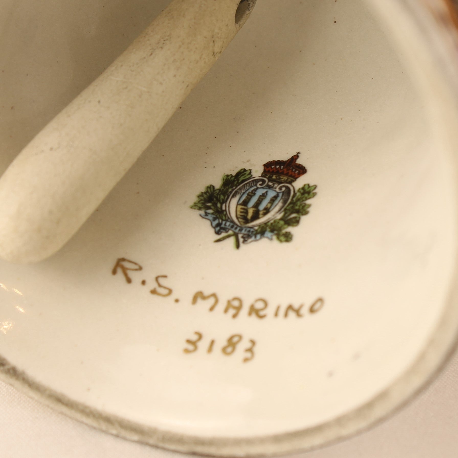 Capodimonte Tafelbel – Putti Decor – Italië ca. 1950–1970