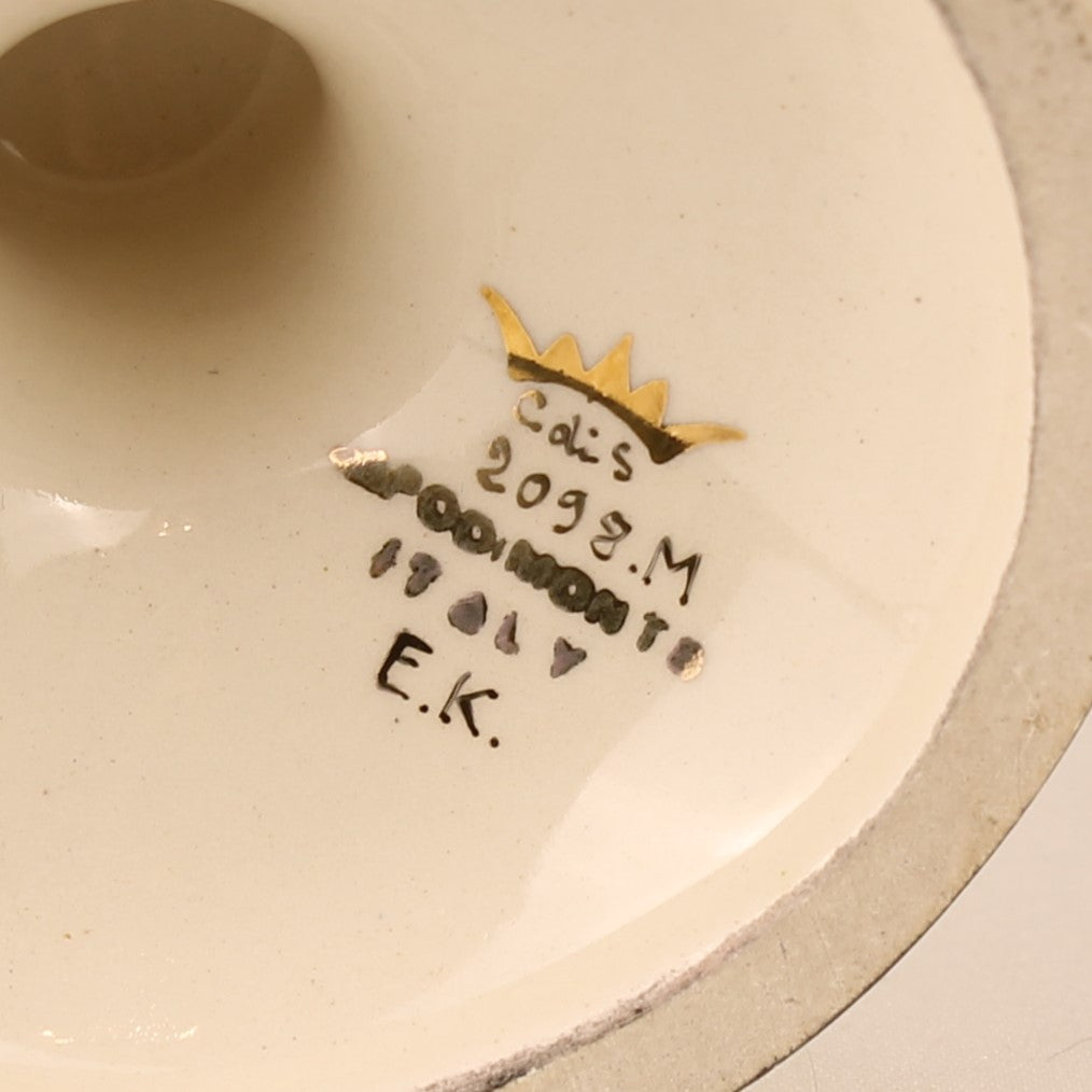 Vases décoratifs Capodimonte – Décor mythologique – Italie env. 1960-1980 - lot de 2