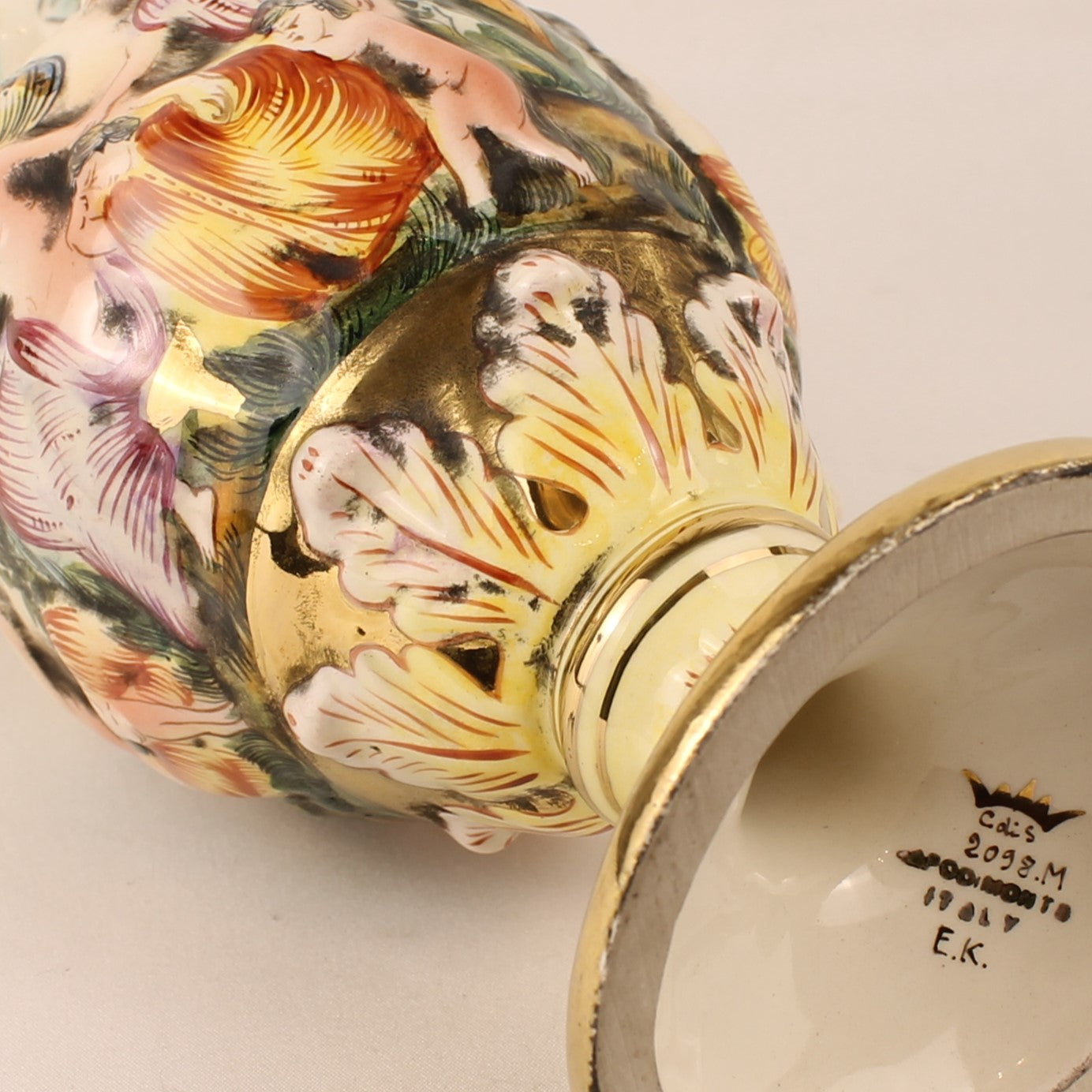 Capodimonte Sieramforen – Mythologisch Decor – Italië ca. 1960–1980 - set van 2