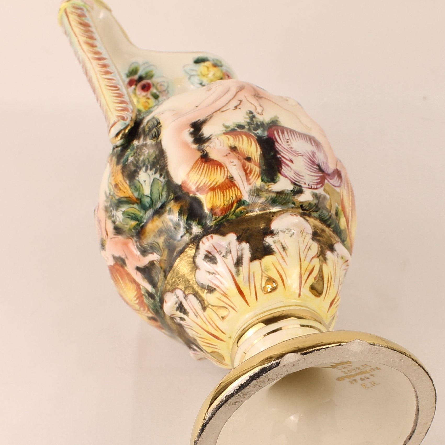 Capodimonte Sieramforen – Mythologisch Decor – Italië ca. 1960–1980 - set van 2