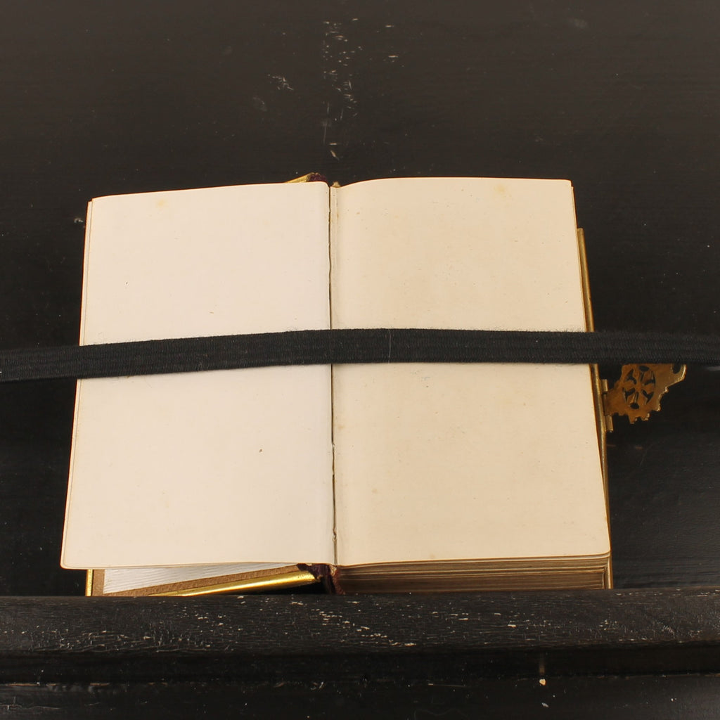 Im Kreuz ist Heil - Duits Gebedenboek 1875 - Luxe Metalen Band met Agnus Dei – Kevelaer