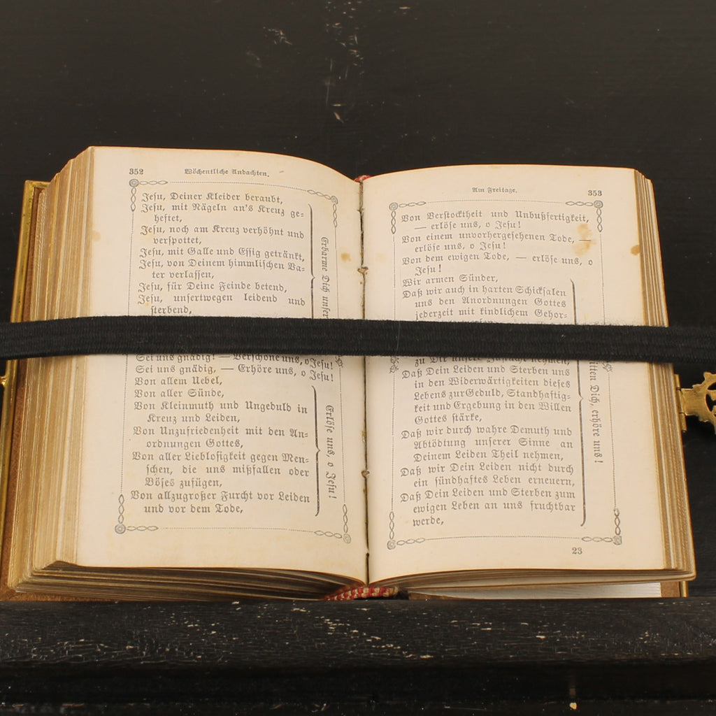 Im Kreuz ist Heil - Duits Gebedenboek 1875 - Luxe Metalen Band met Agnus Dei – Kevelaer