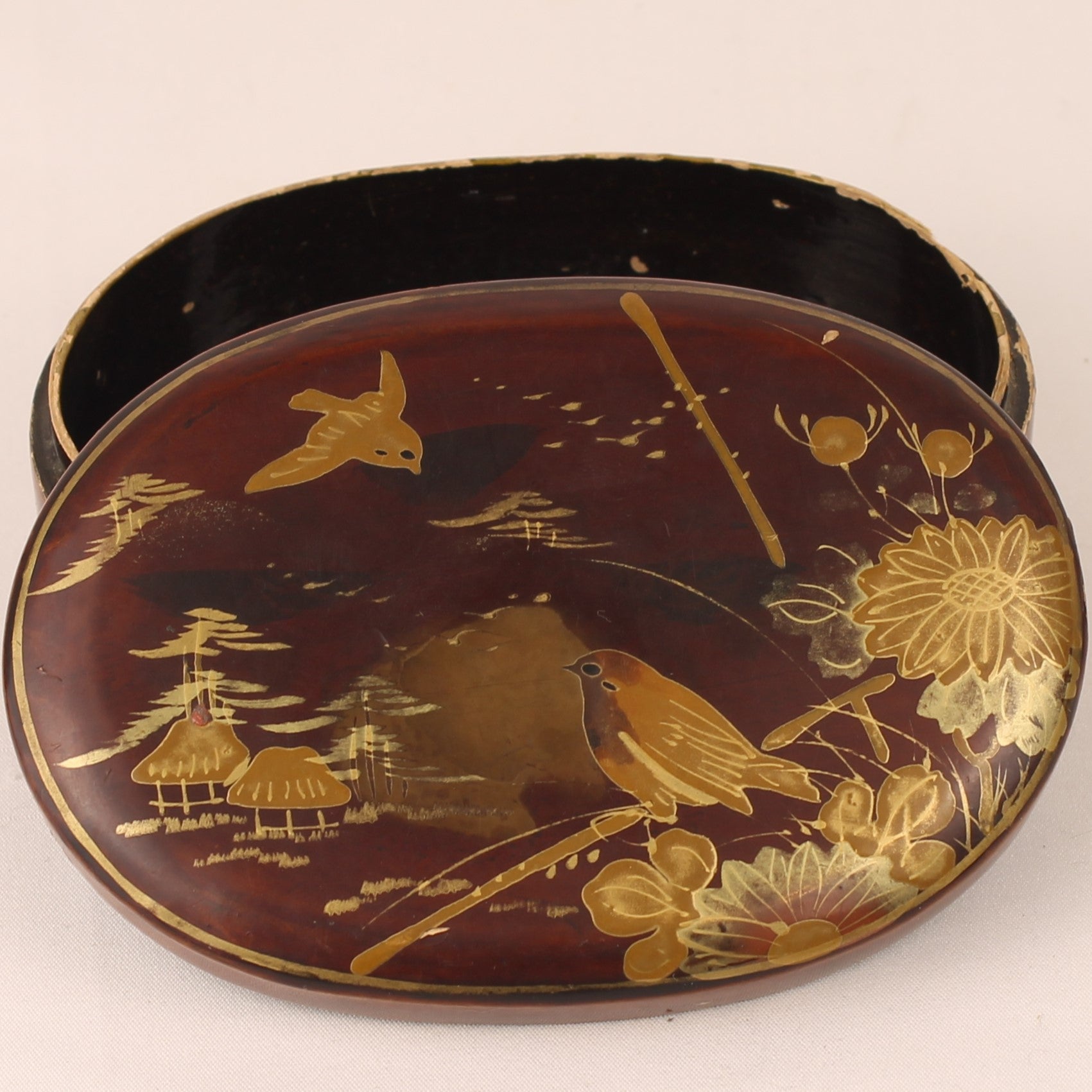 Japanese Lacquer Box c. 1900 – Hand-Painted Bird & Landscape – 12 cm