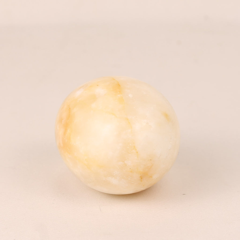 Onyx Natural Stone Egg 7 cm – Cream / Honey Calcite