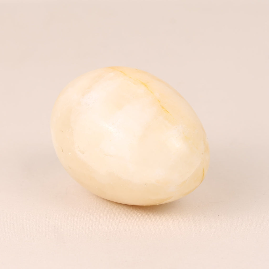 Onyx Natural Stone Egg 7 cm – Cream / Honey Calcite