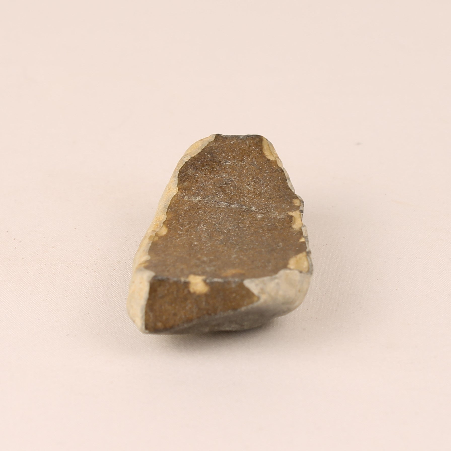 Ruwe Vuursteen met Natuurlijke Cortex – 5 cm