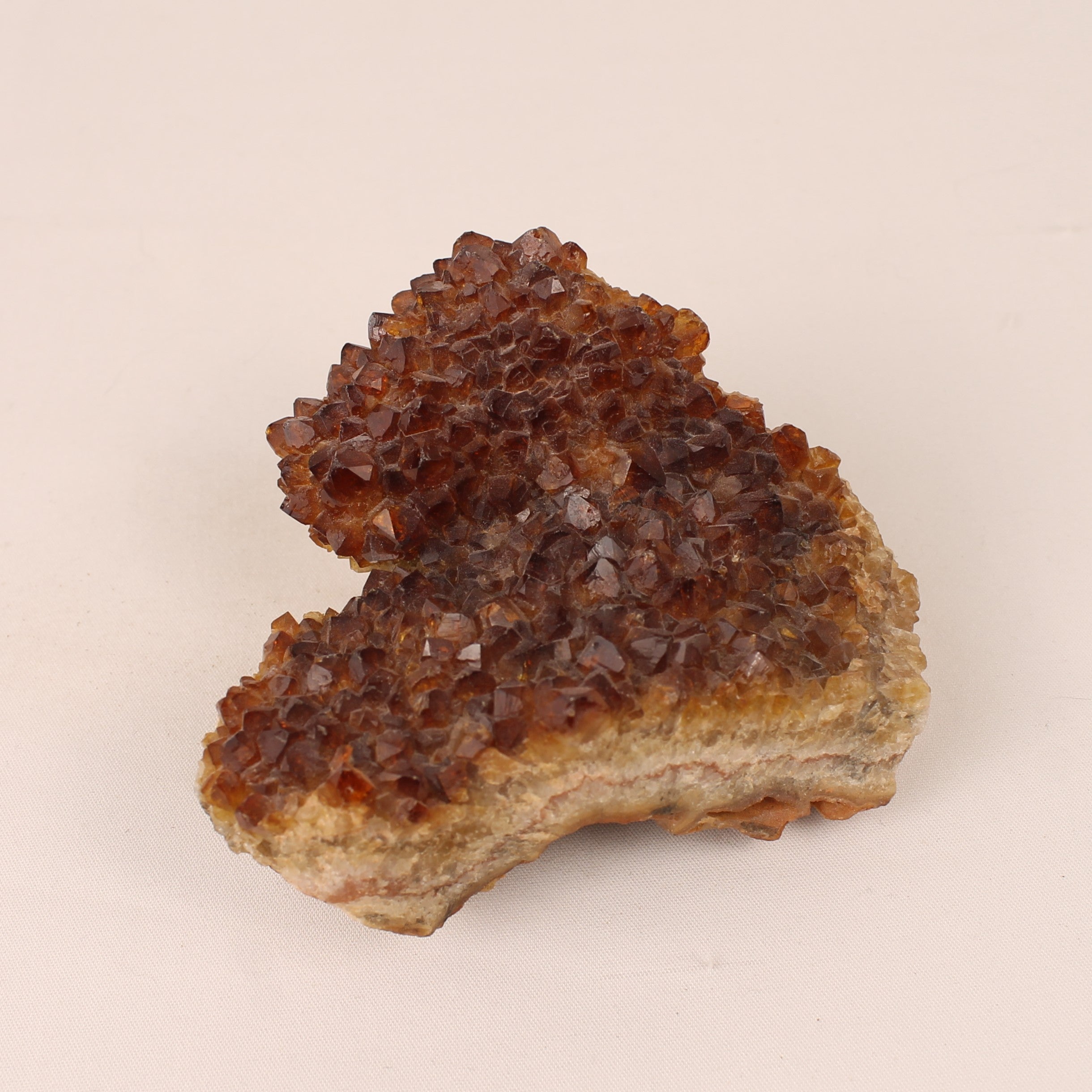 Citrien Kristalcluster (Verhitte Amethist) – 9 cm – Brazilië