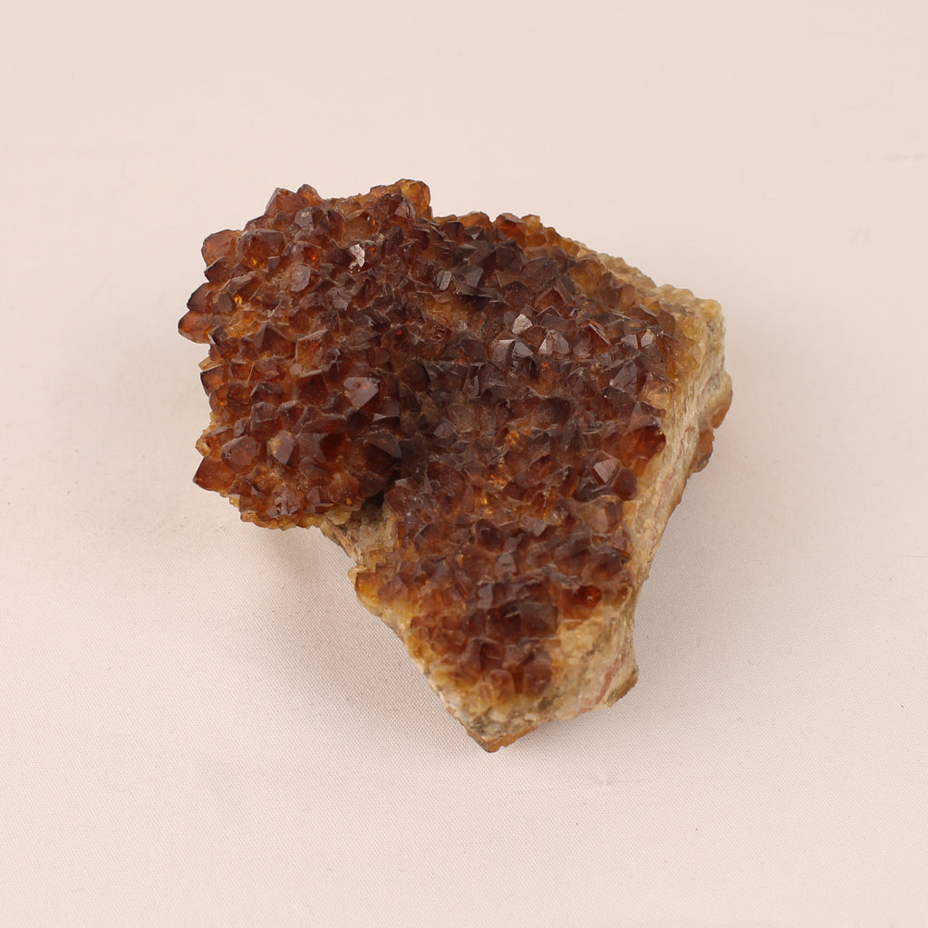 Cluster de citrine (Améthyste chauffée) – 9 cm – Brésil