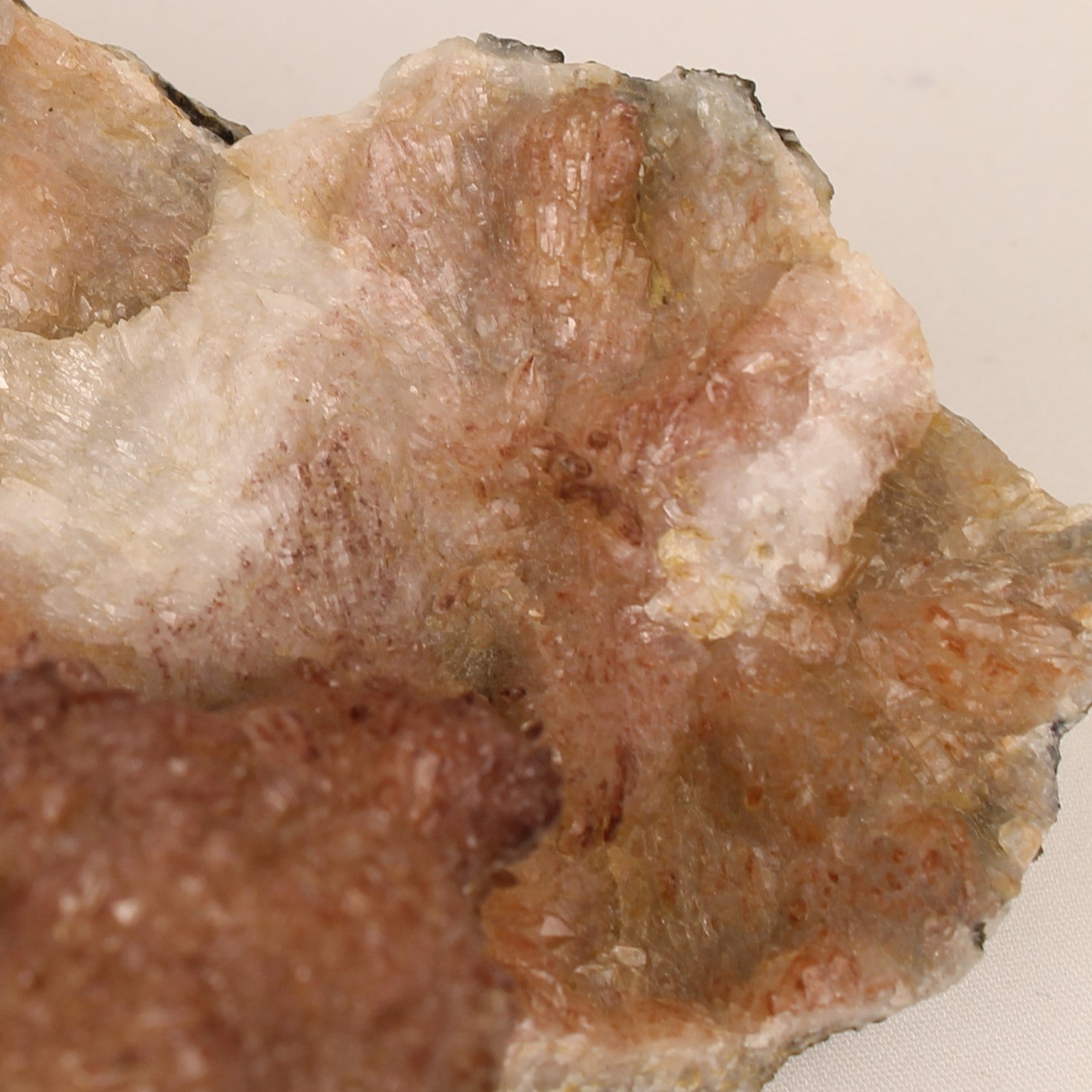 Stilbite Crystal Cluster on Basalt Matrix – 14 cm – India