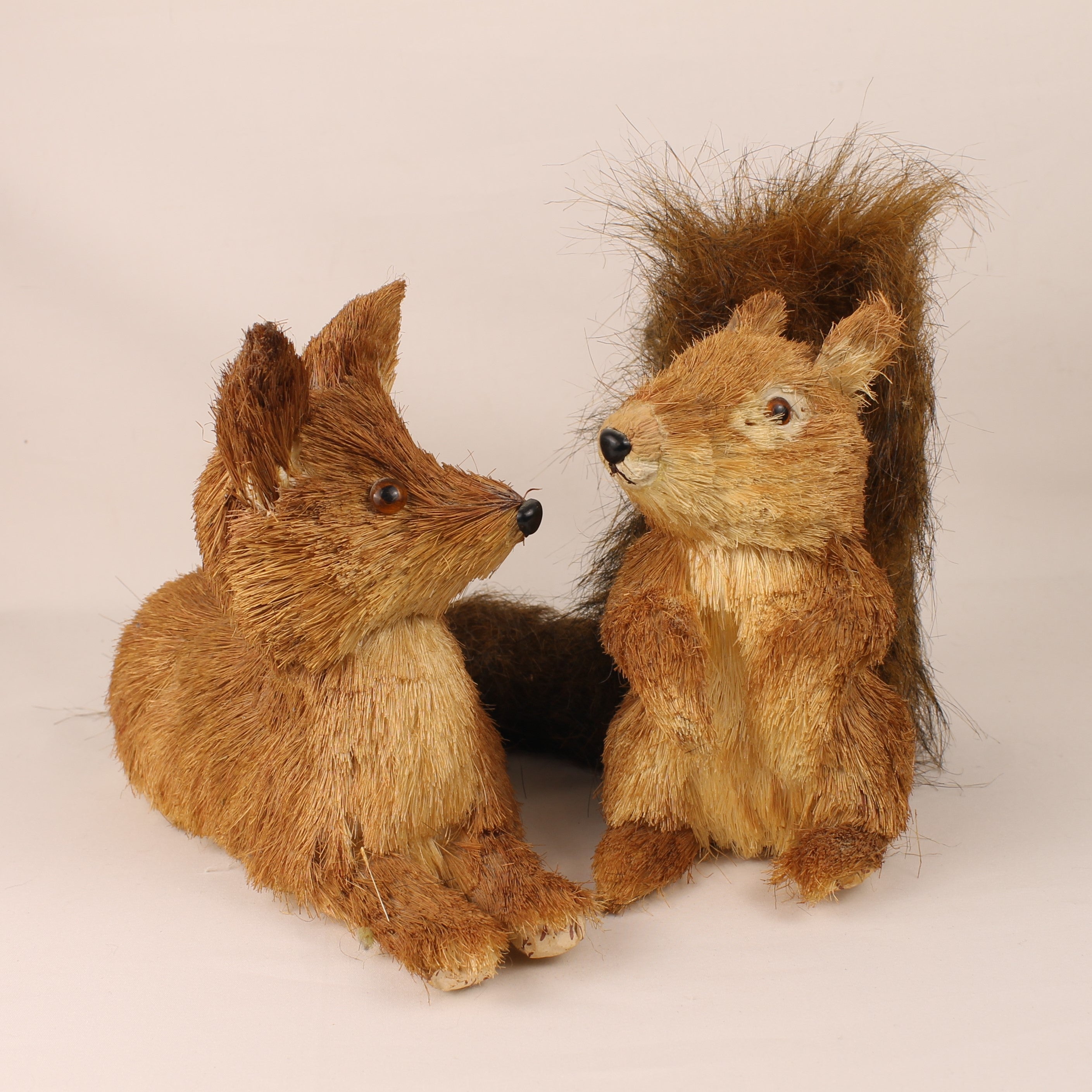 Vos & Eekhoorn – Vintage Borstelwerk - Natuurdecoratie Set