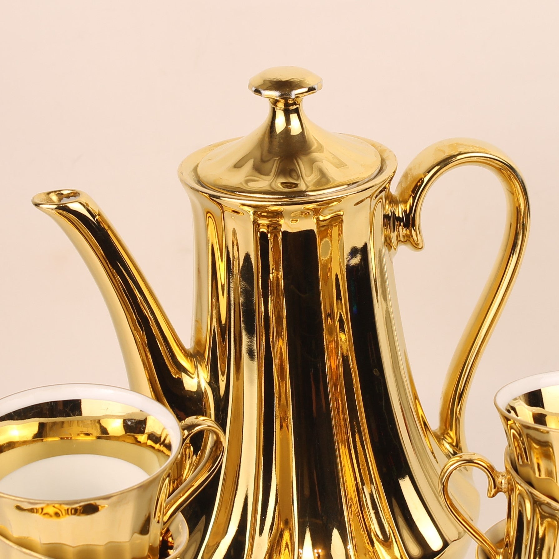 Wunsiedel Bavaria Volledig Verguld Mokka Servies – Mid Century Duitsland ca. 1960