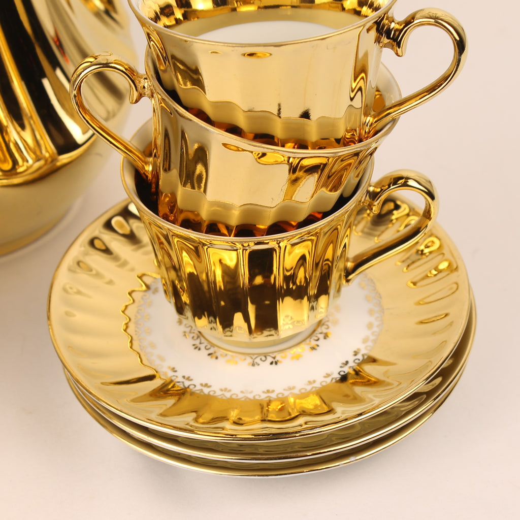 Wunsiedel Bavaria Volledig Verguld Mokka Servies – Mid Century Duitsland ca. 1960