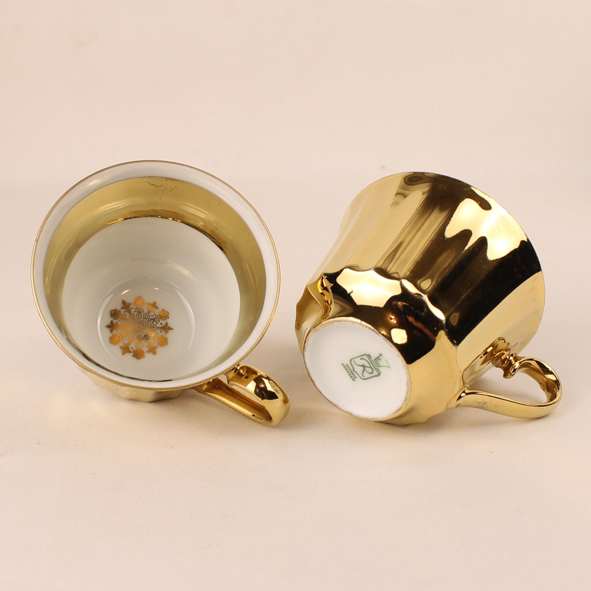 Wunsiedel Bavaria Volledig Verguld Mokka Servies – Mid Century Duitsland ca. 1960