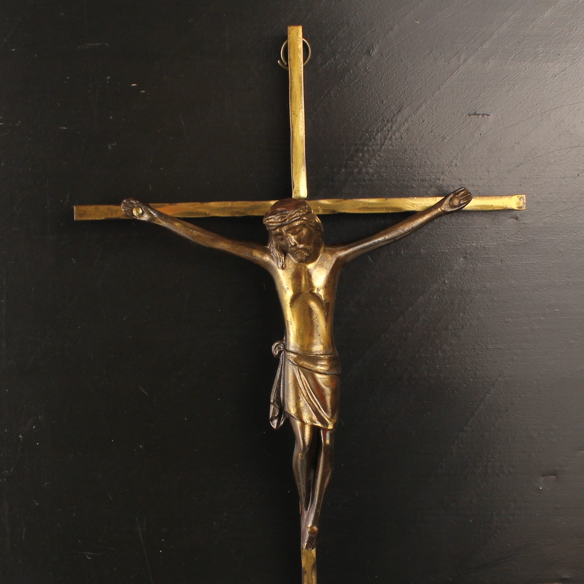 Wandkruis Messing met Corpus – ca. 1960 – 25 cm