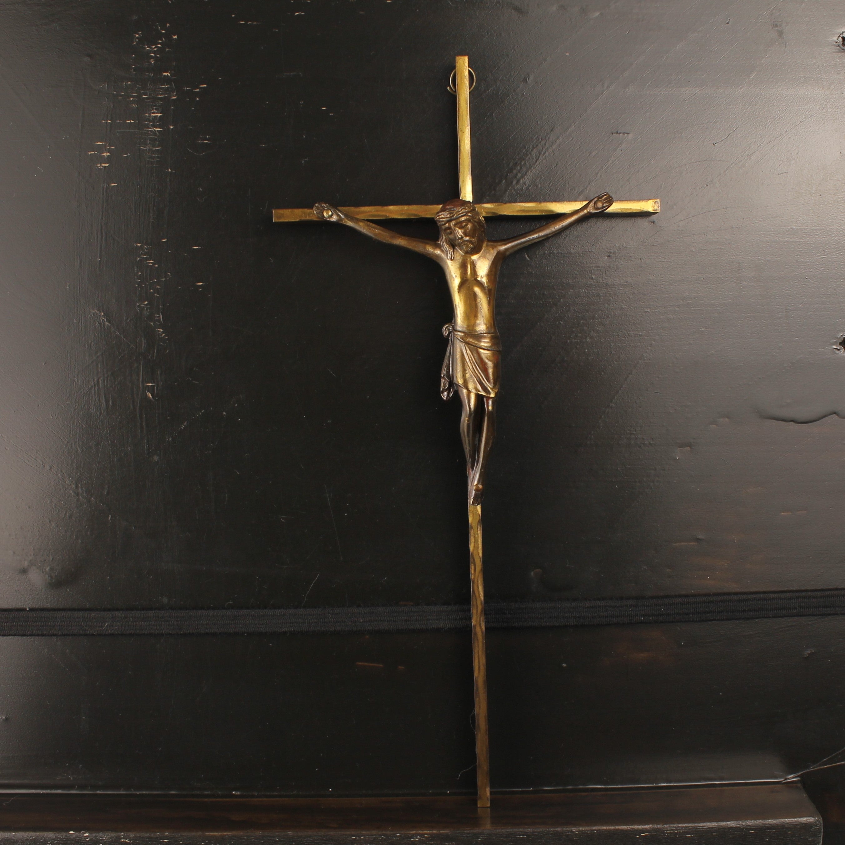 Wandkruis Messing met Corpus – ca. 1960 – 25 cm