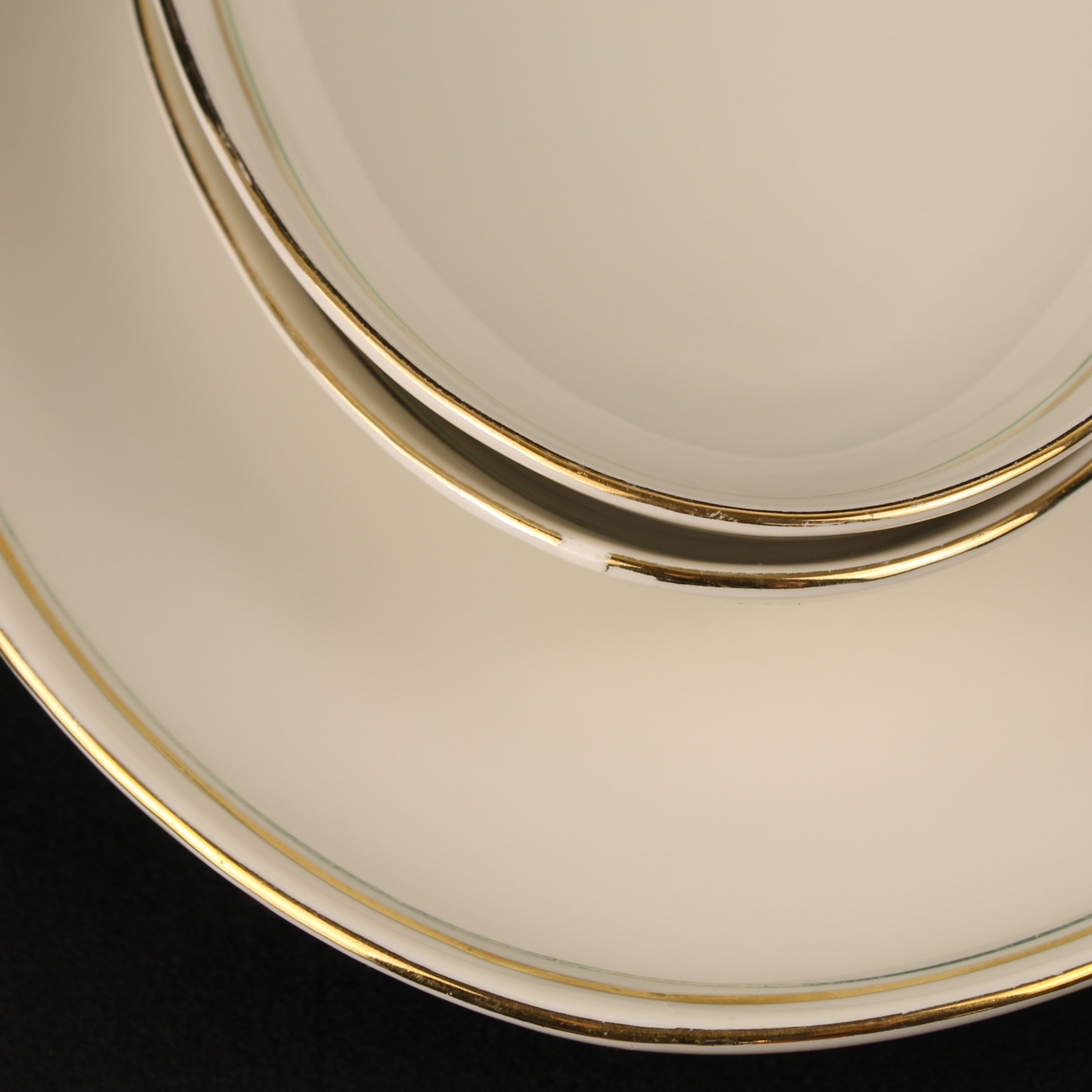 Bavaria Porseleinen Serveerschalen Set – 4 Stuks met Goudrand – 32 & 23 cm