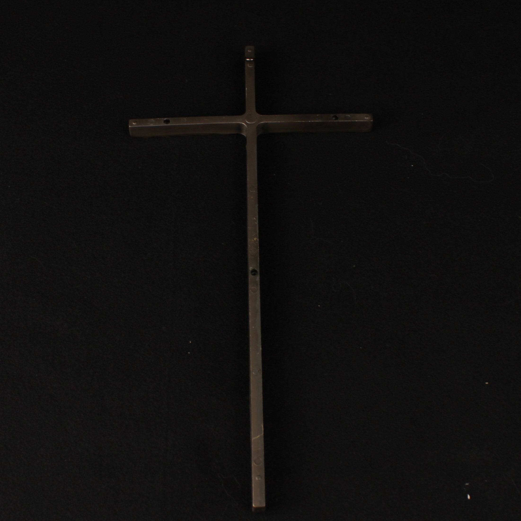 Wandkruis in Verguld Metaal – ca. 1955–1980 – 24,5 cm