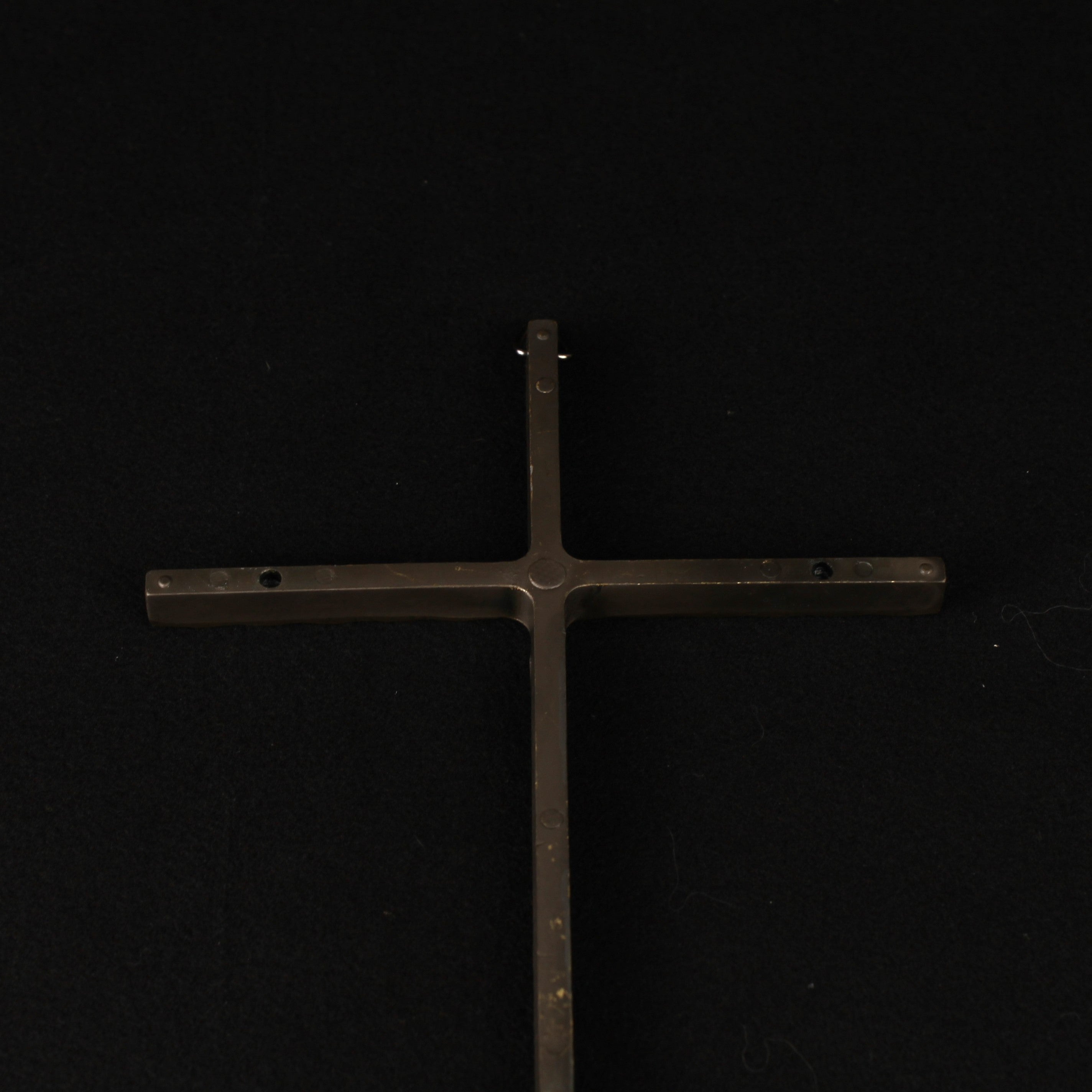 Wandkruis in Verguld Metaal – ca. 1955–1980 – 24,5 cm