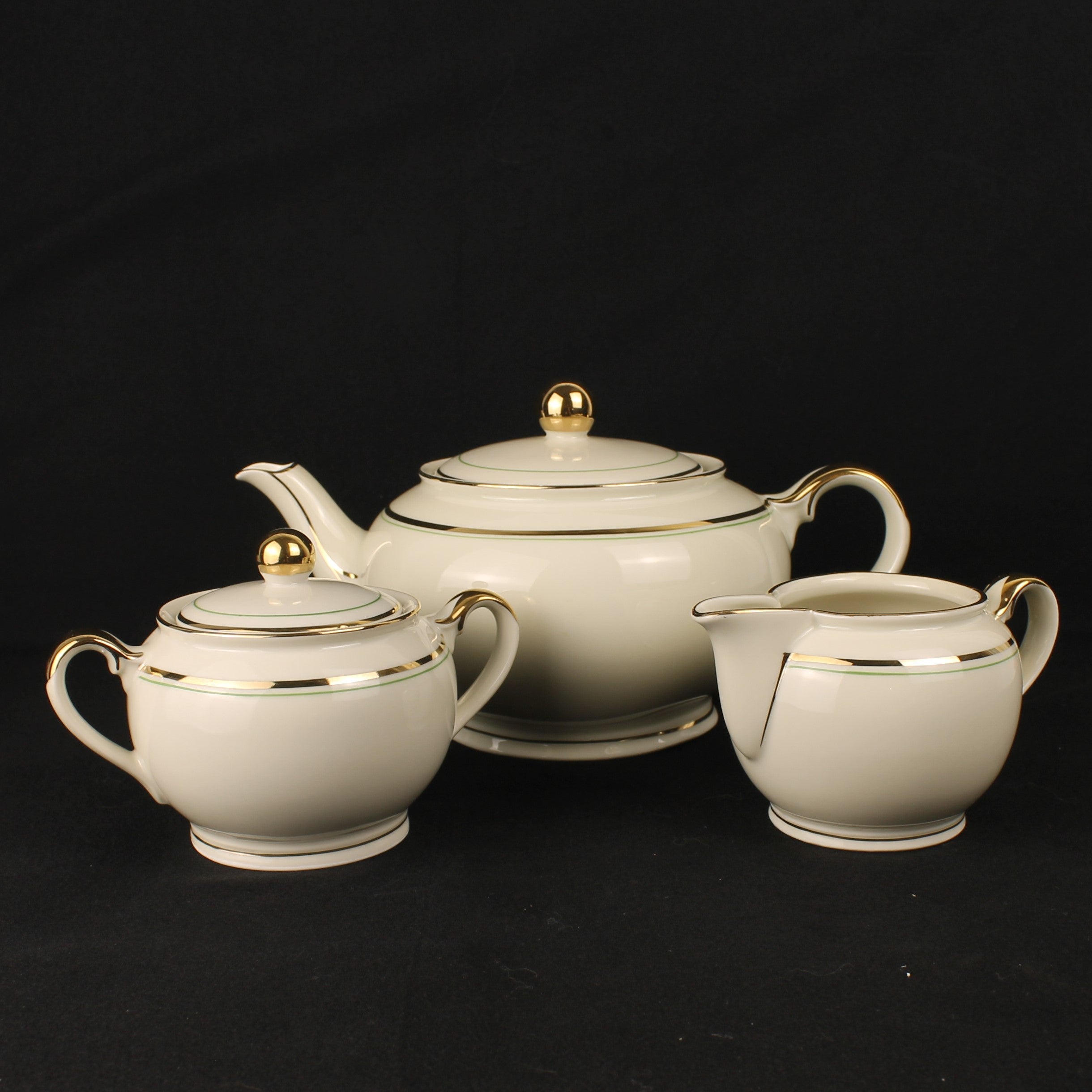 Bavaria Theeservies 16-delig – Goudrand & Groene Bies