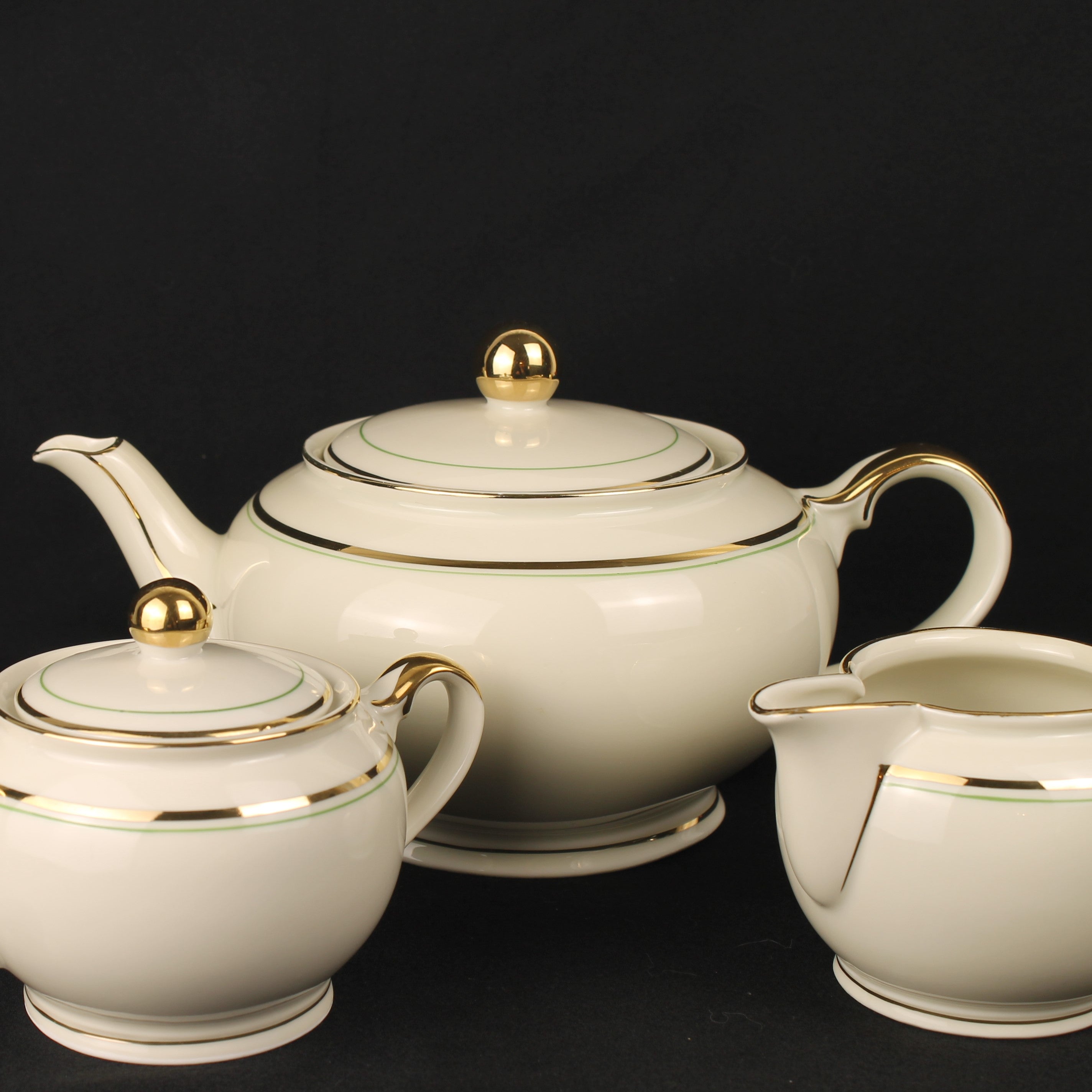 Bavaria Theeservies 16-delig – Goudrand & Groene Bies