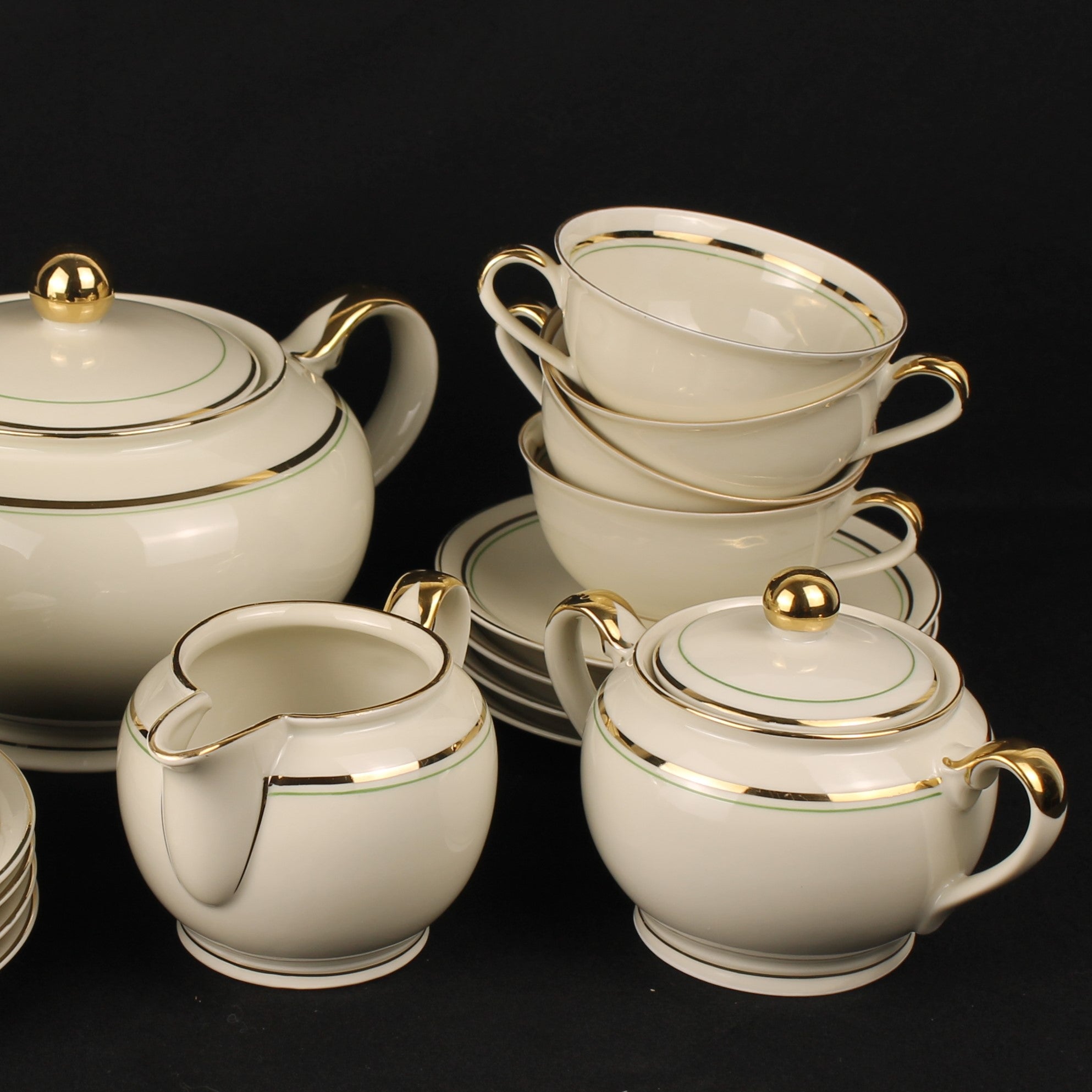 Bavaria Theeservies 16-delig – Goudrand & Groene Bies