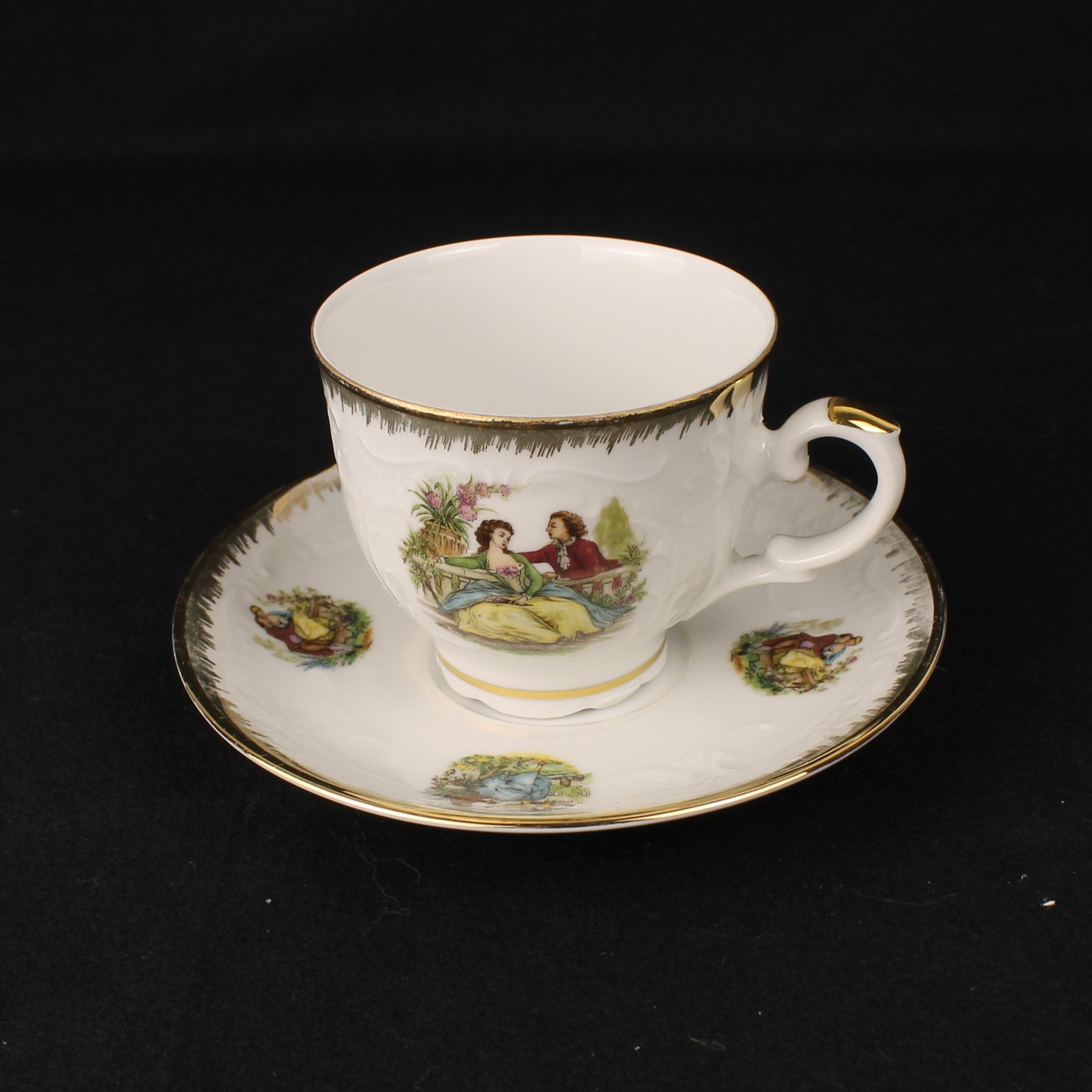 Tirschenreuth Bavaria Kop en Schotel – Romantische Scènes met Vergulding