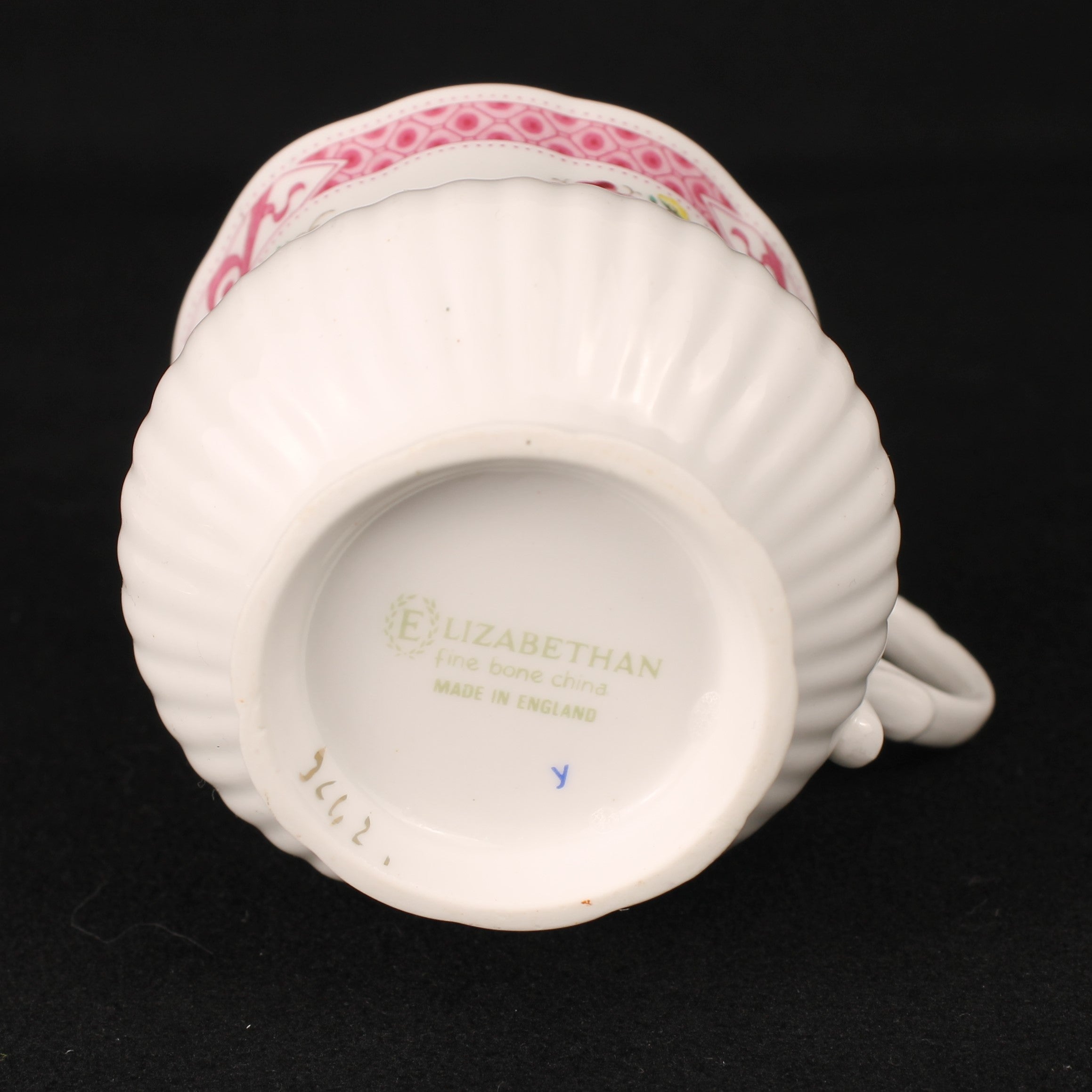 Elizabethan Fine Bone China Cup and Saucer – Exotic Bird with Pink Band and Gilding
