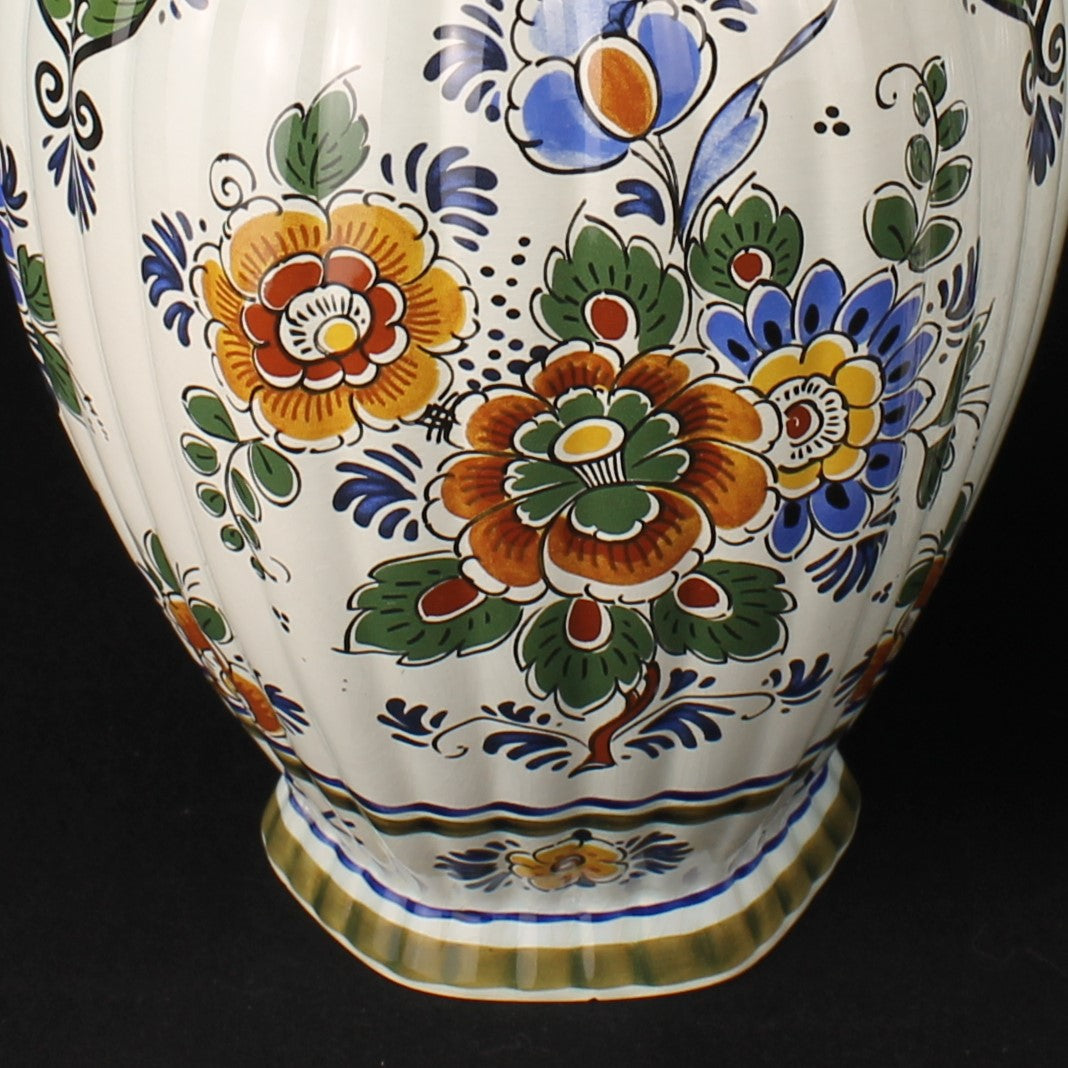 Delft Polychrome Hand-Painted Lidded Vases Set – 33 & 28 cm – Holland