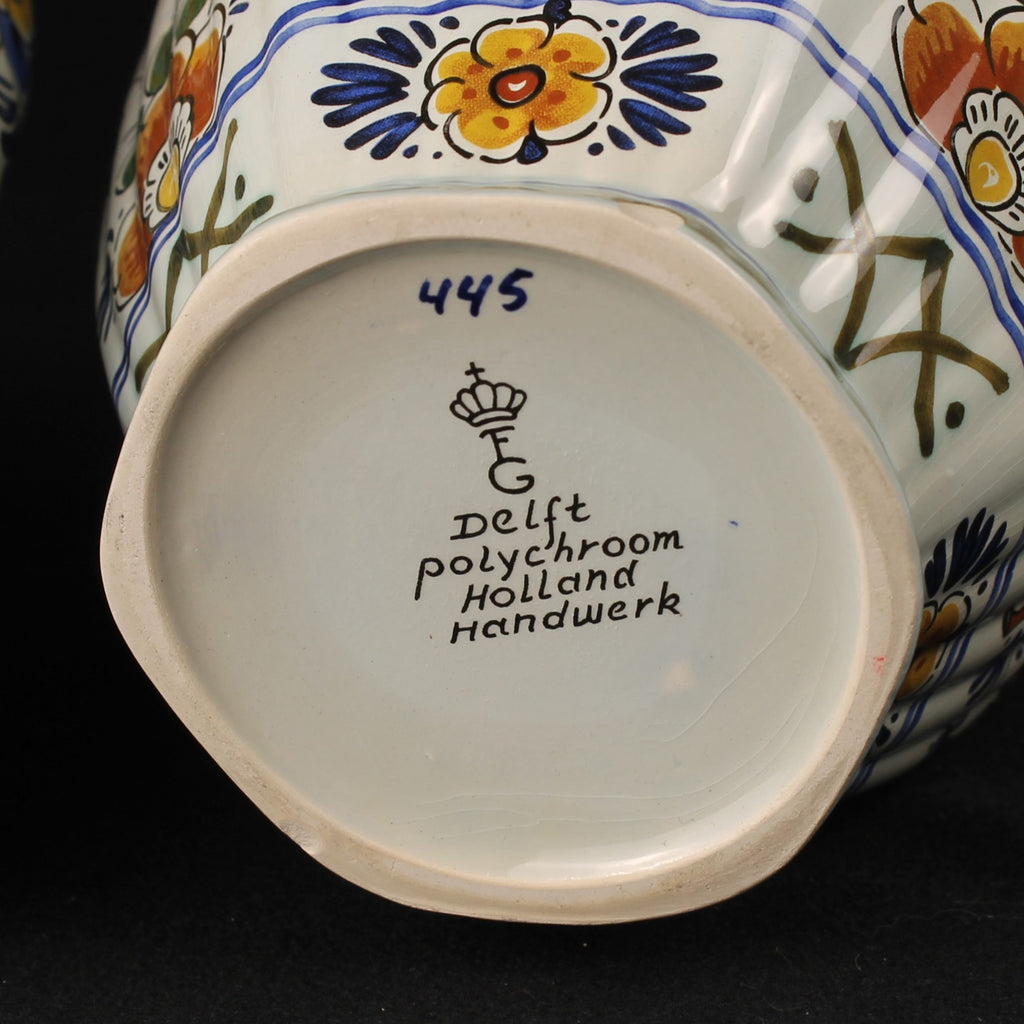 Delft Polychrome Hand-Painted Lidded Vases Set – 33 & 28 cm – Holland