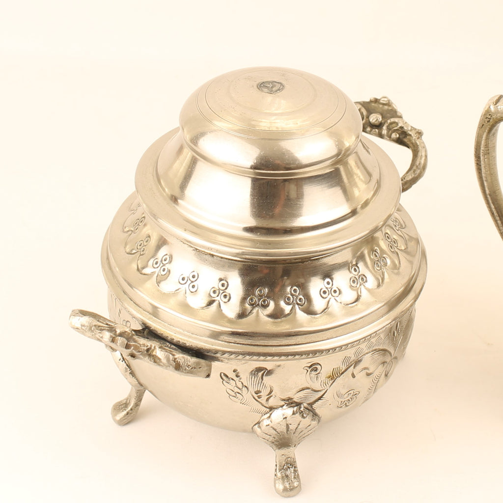 Sucrier et pot à lait argentés sur pieds – Exportation Indienne – Style rococo