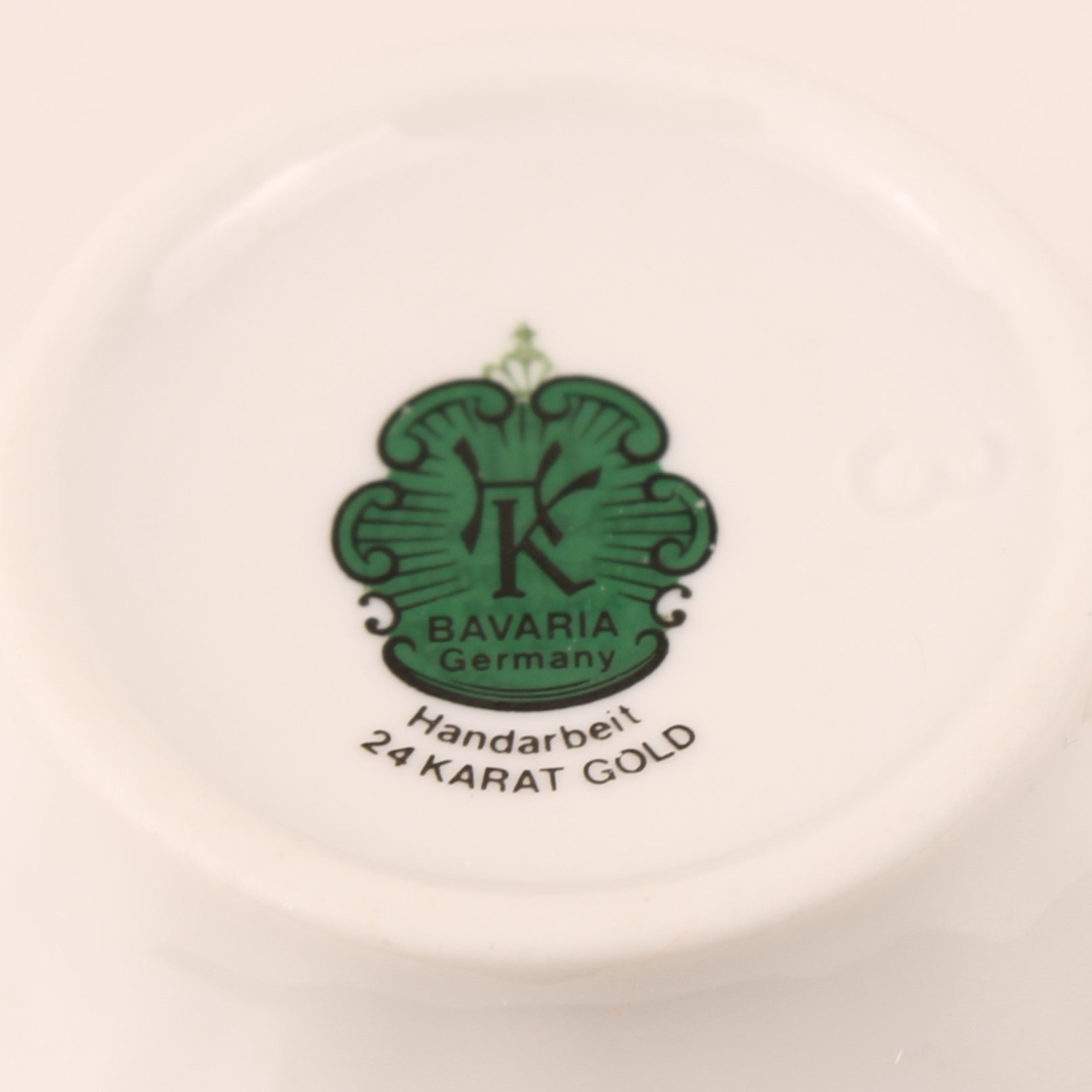 HK Bavaria Porseleinen Kop en Schotel - 24 Karat Gold - Handarbeit - Vintage Duitsland
