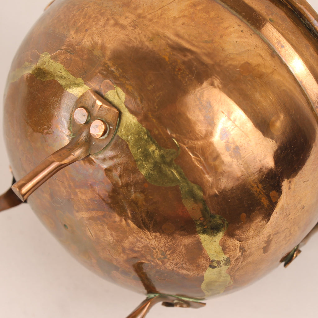 Copper Pots on Tripods – Set of 2 – c. 1910–1925 - Hand-Hammered