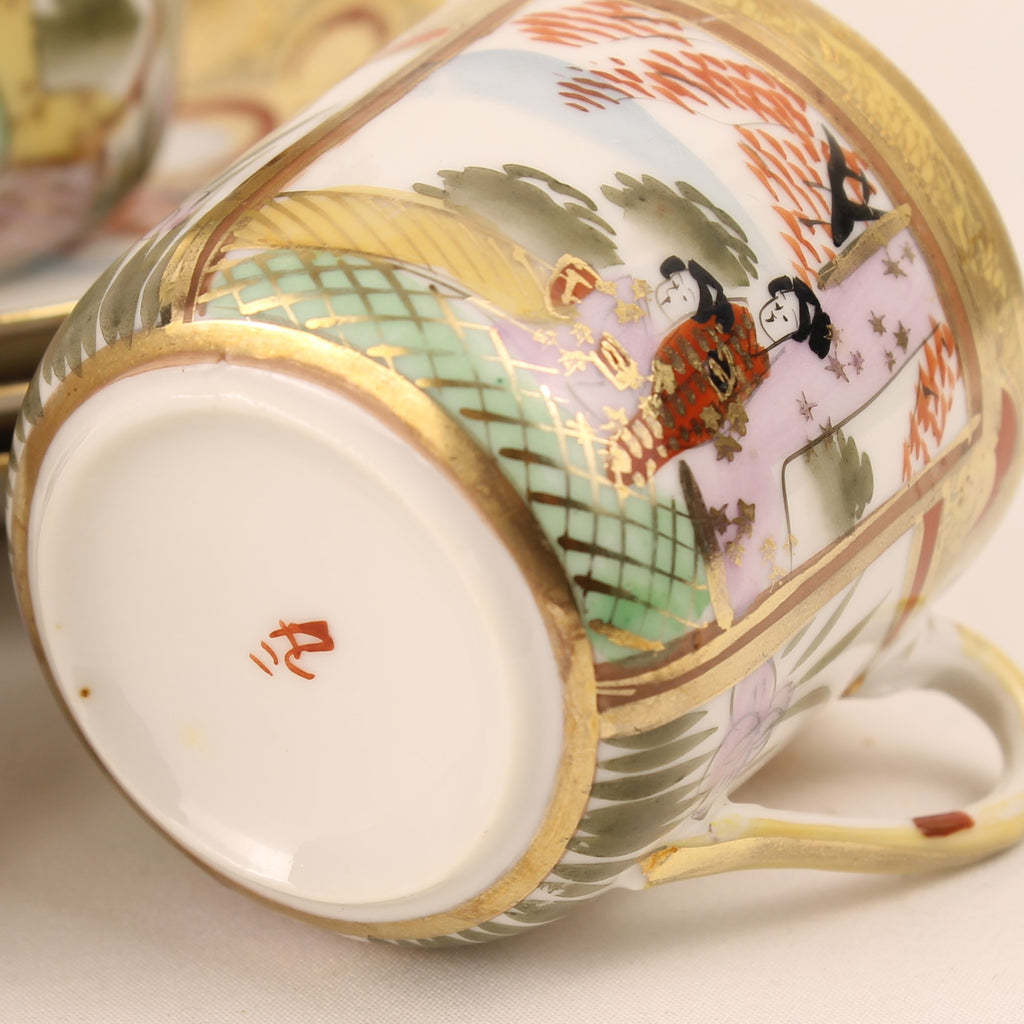 Japans Eggshell Porselein Mokka Servies – Rijk Verguld en Handbeschilderd